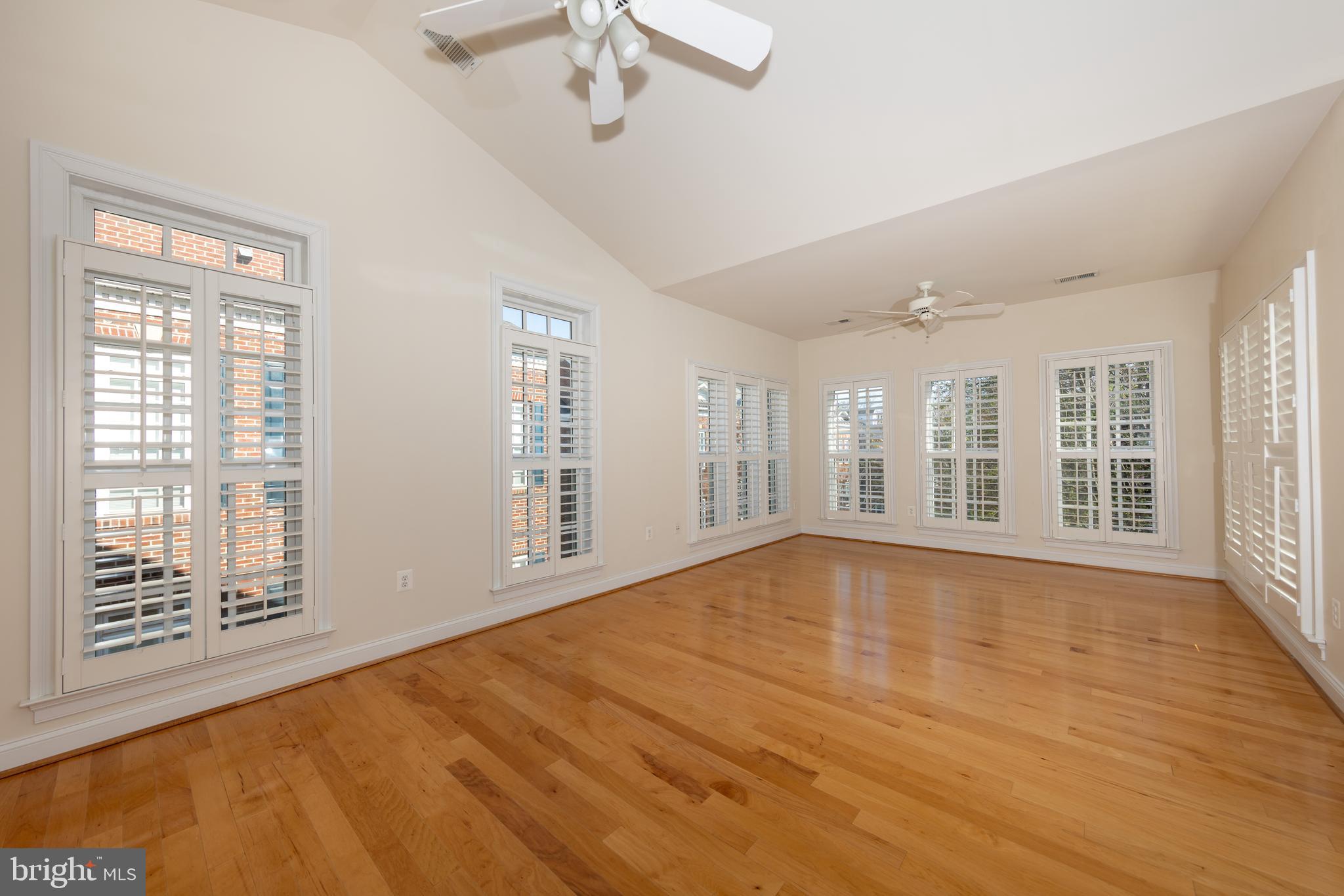 FAIRFAX GATEWAY - Residential