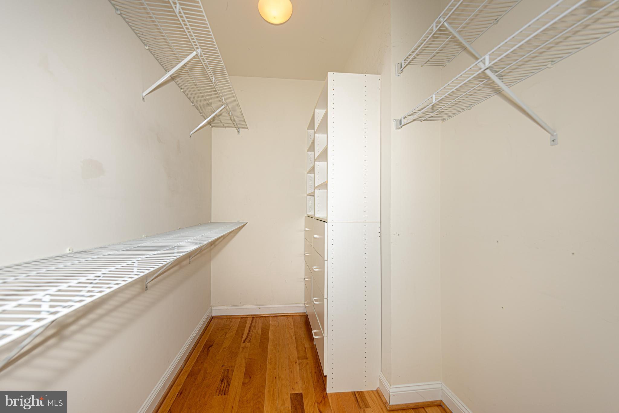 FAIRFAX GATEWAY - Residential