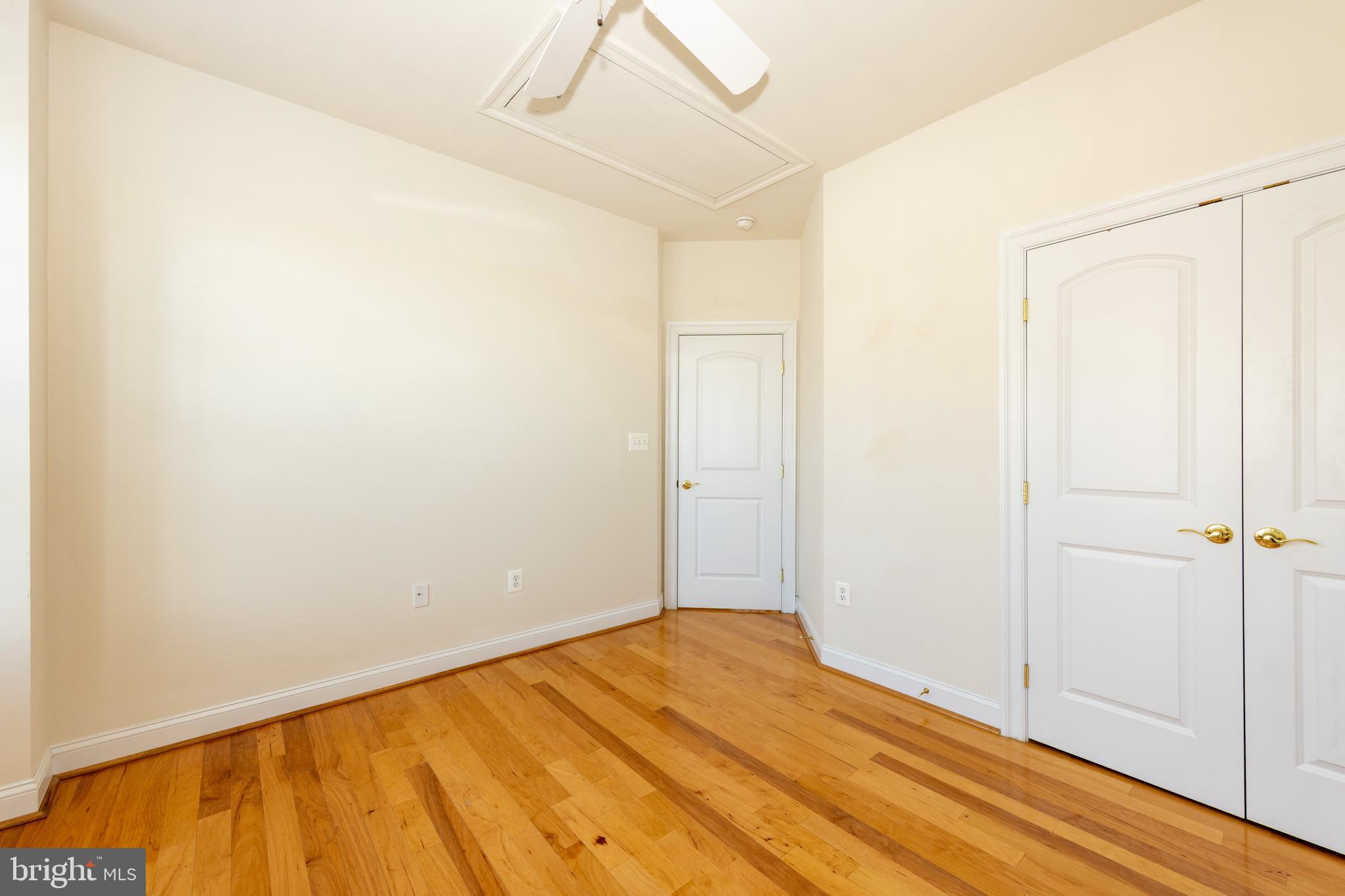 FAIRFAX GATEWAY - Residential