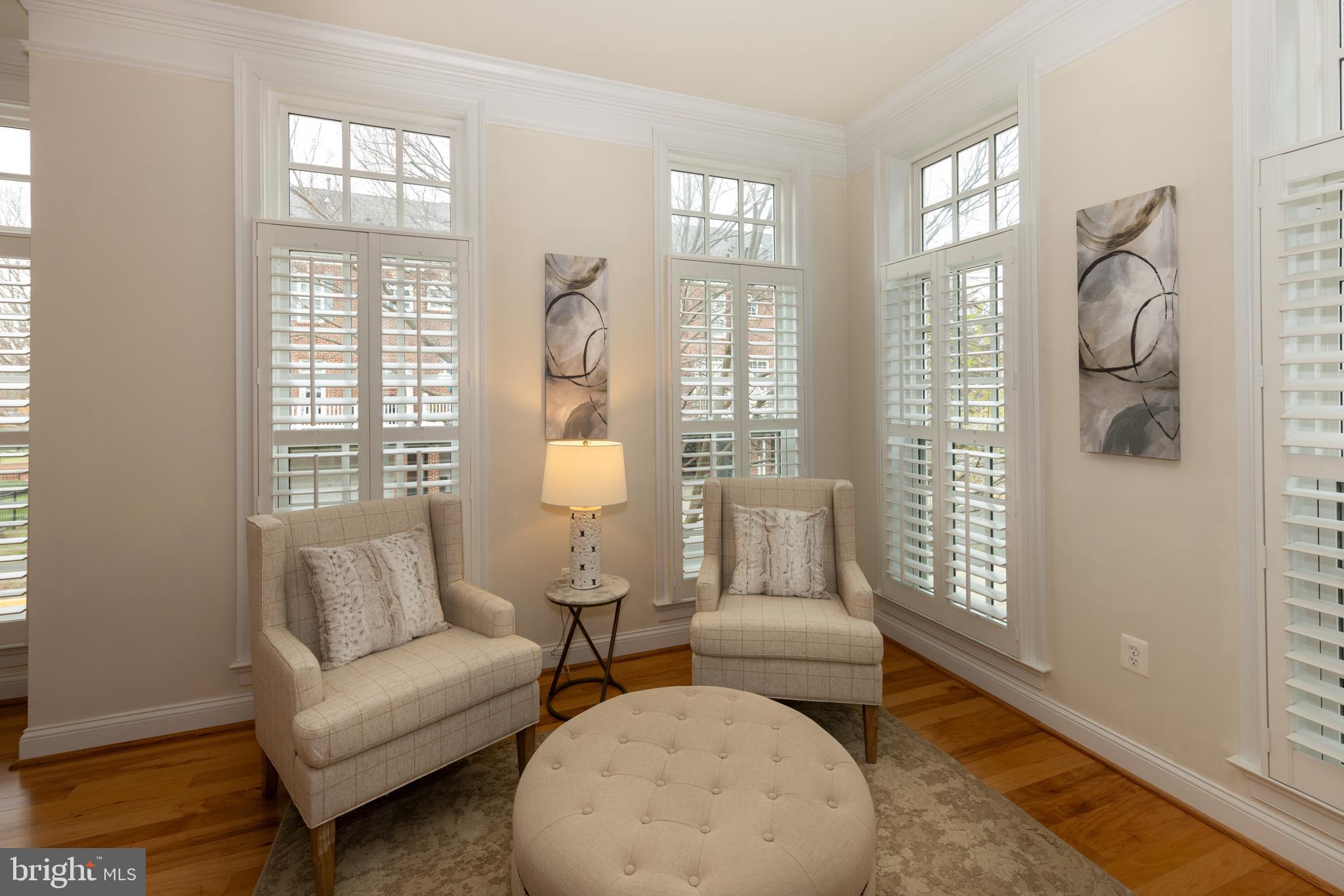 FAIRFAX GATEWAY - Residential