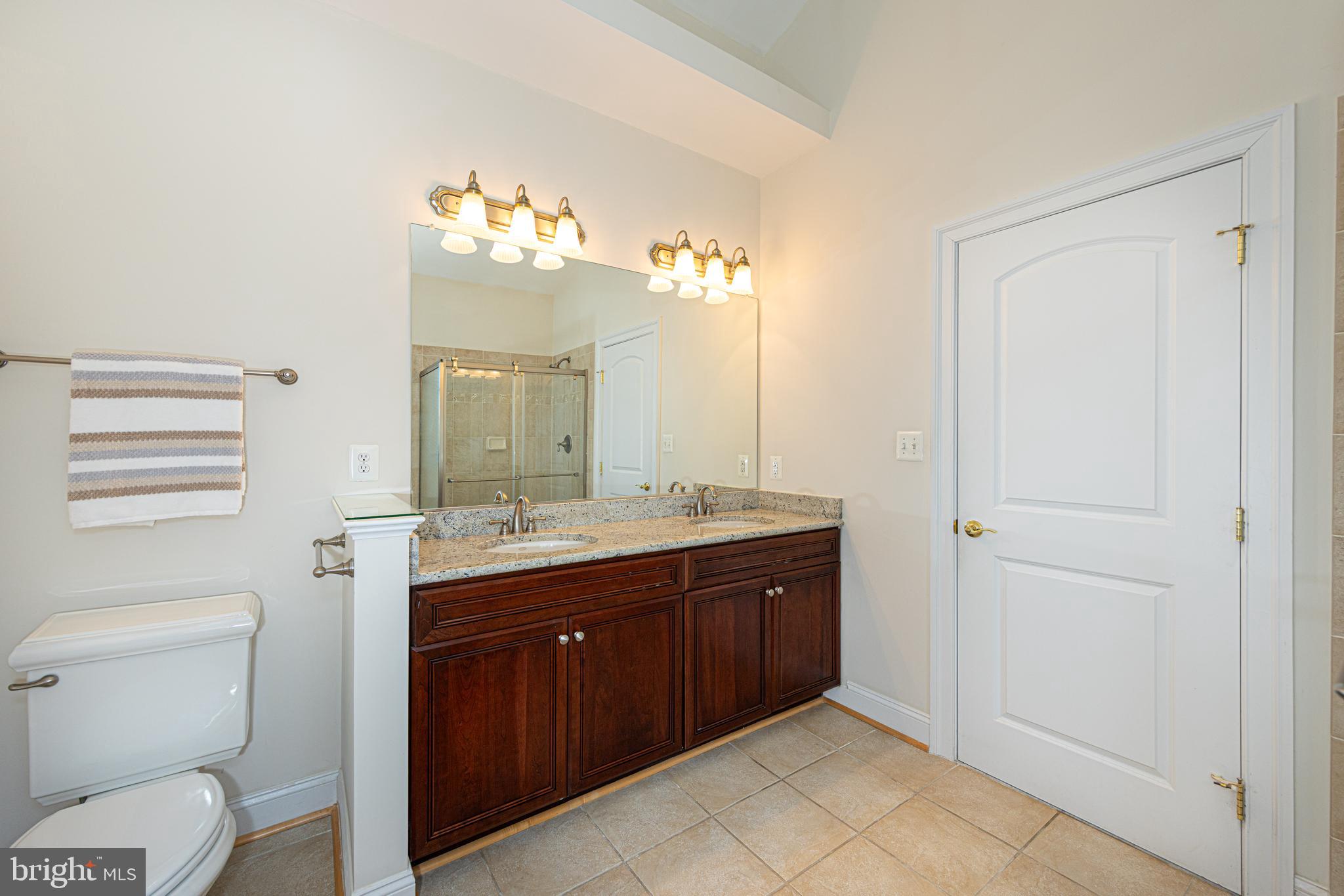 FAIRFAX GATEWAY - Residential