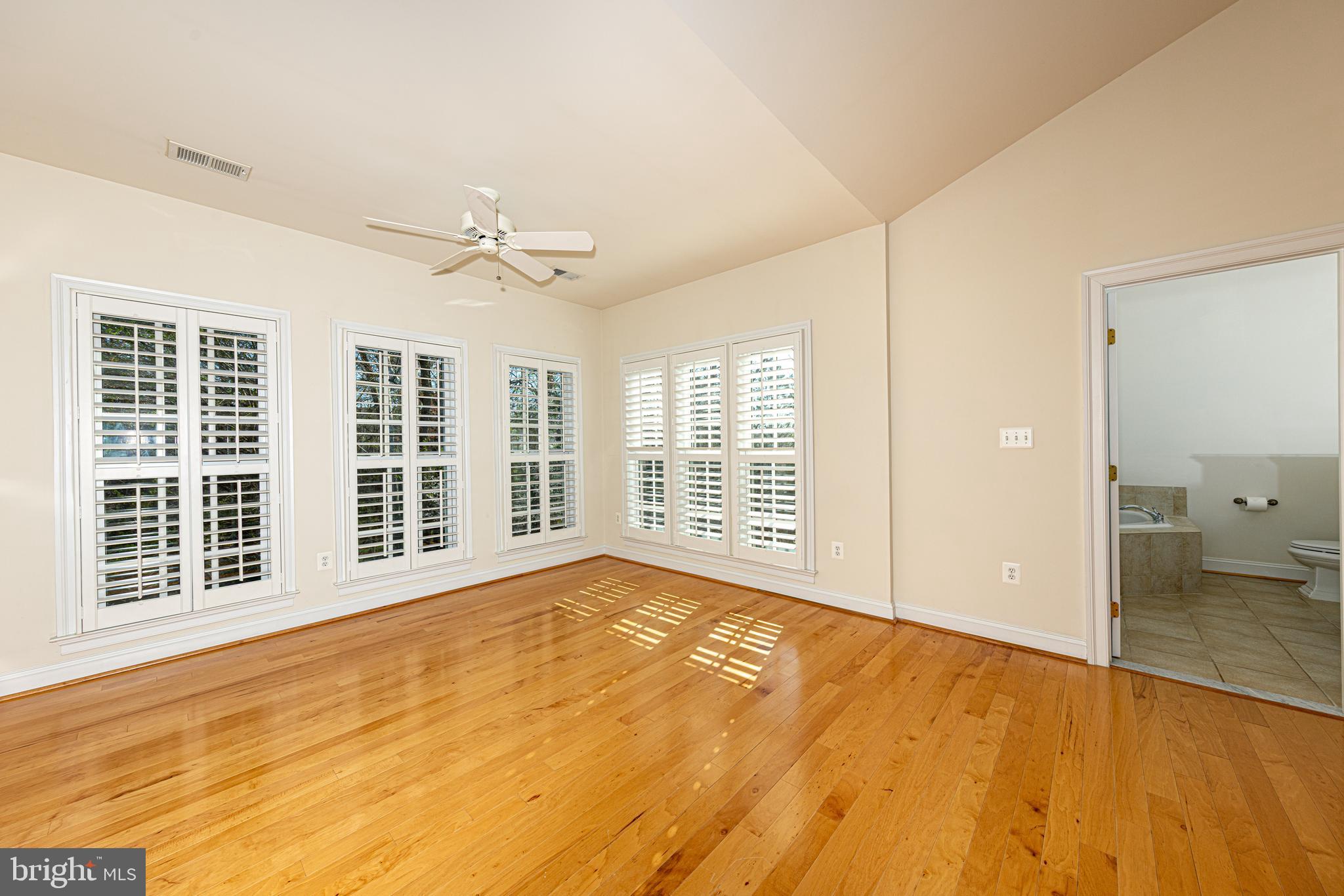 FAIRFAX GATEWAY - Residential