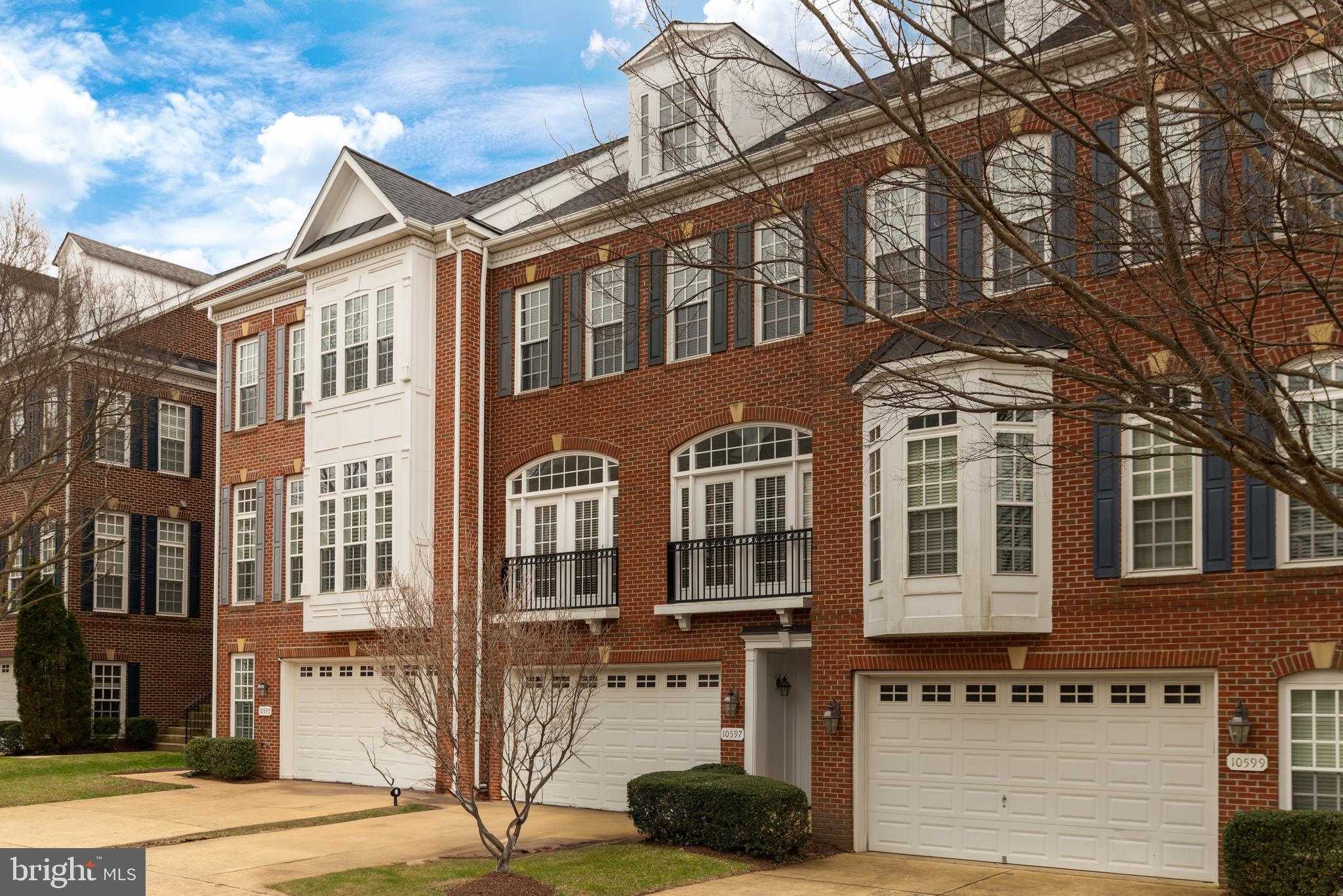 FAIRFAX GATEWAY - Residential