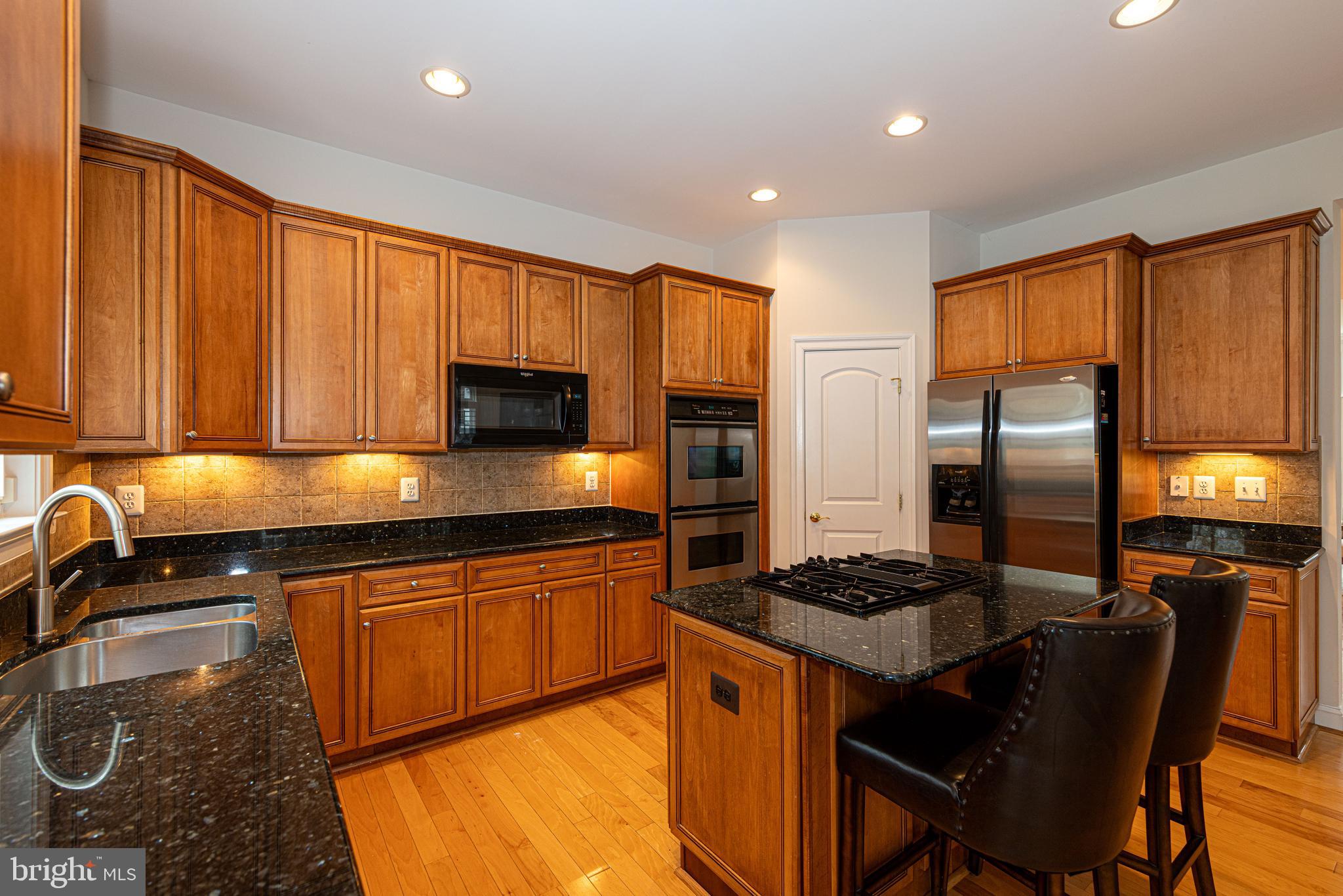 FAIRFAX GATEWAY - Residential