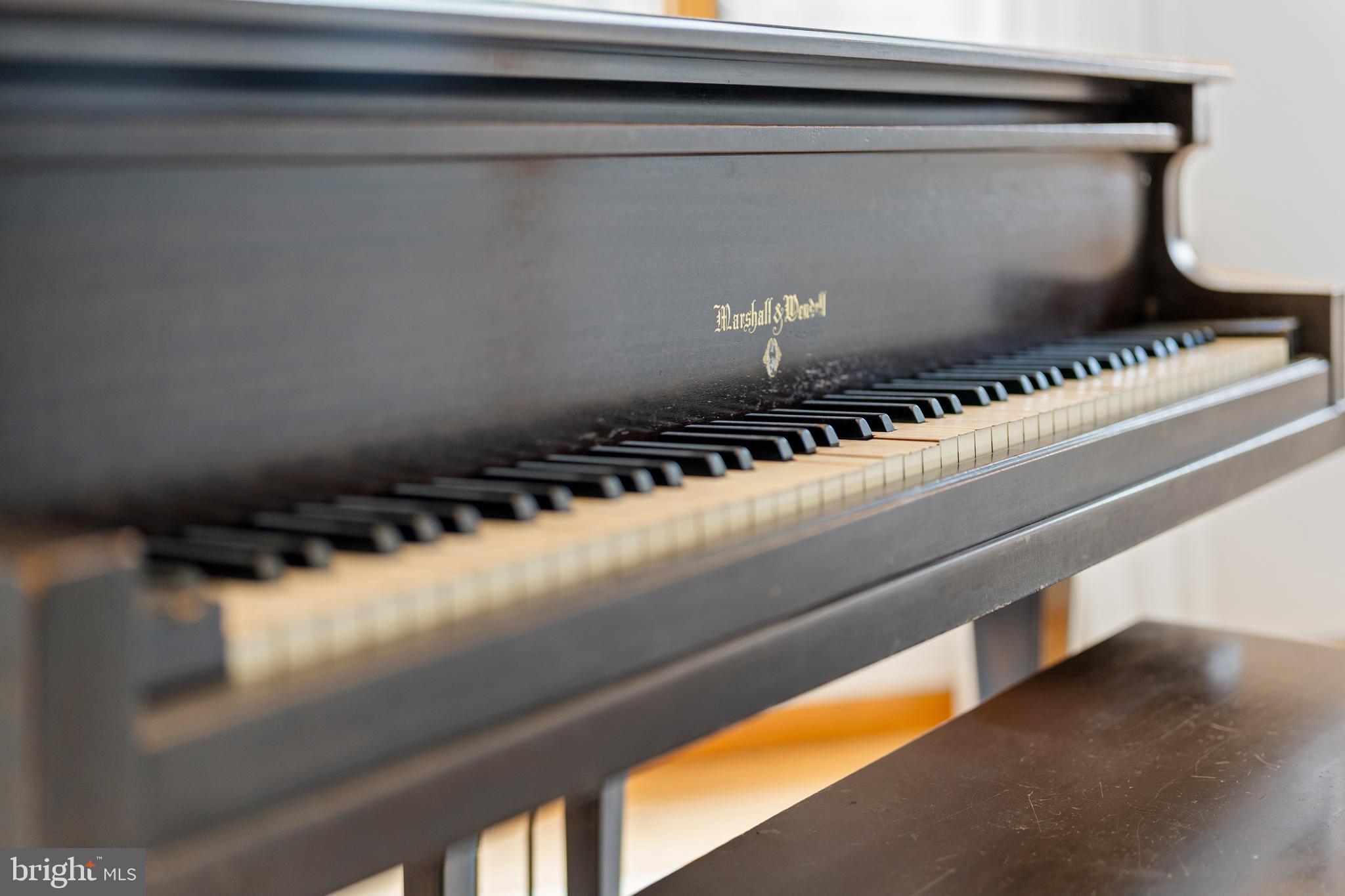 HIGHLAND PARK - Residential