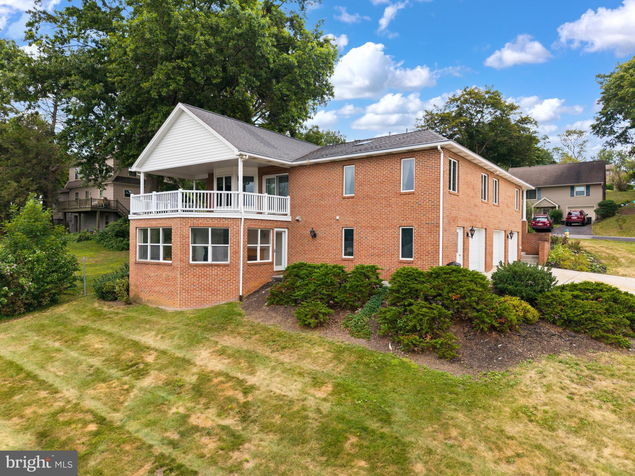 HIGHLAND PARK - Residential