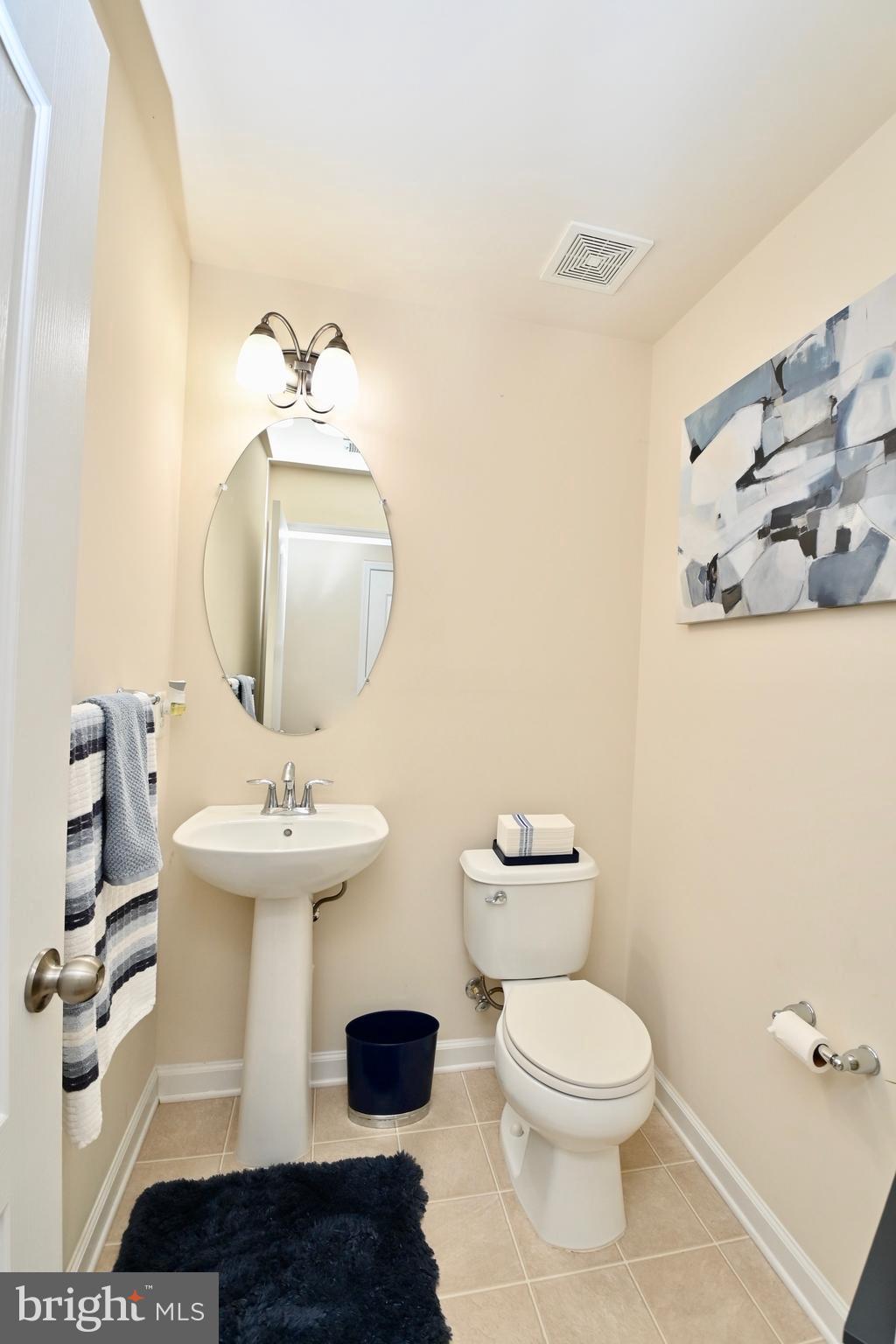 CHELSEA MANOR - Residential