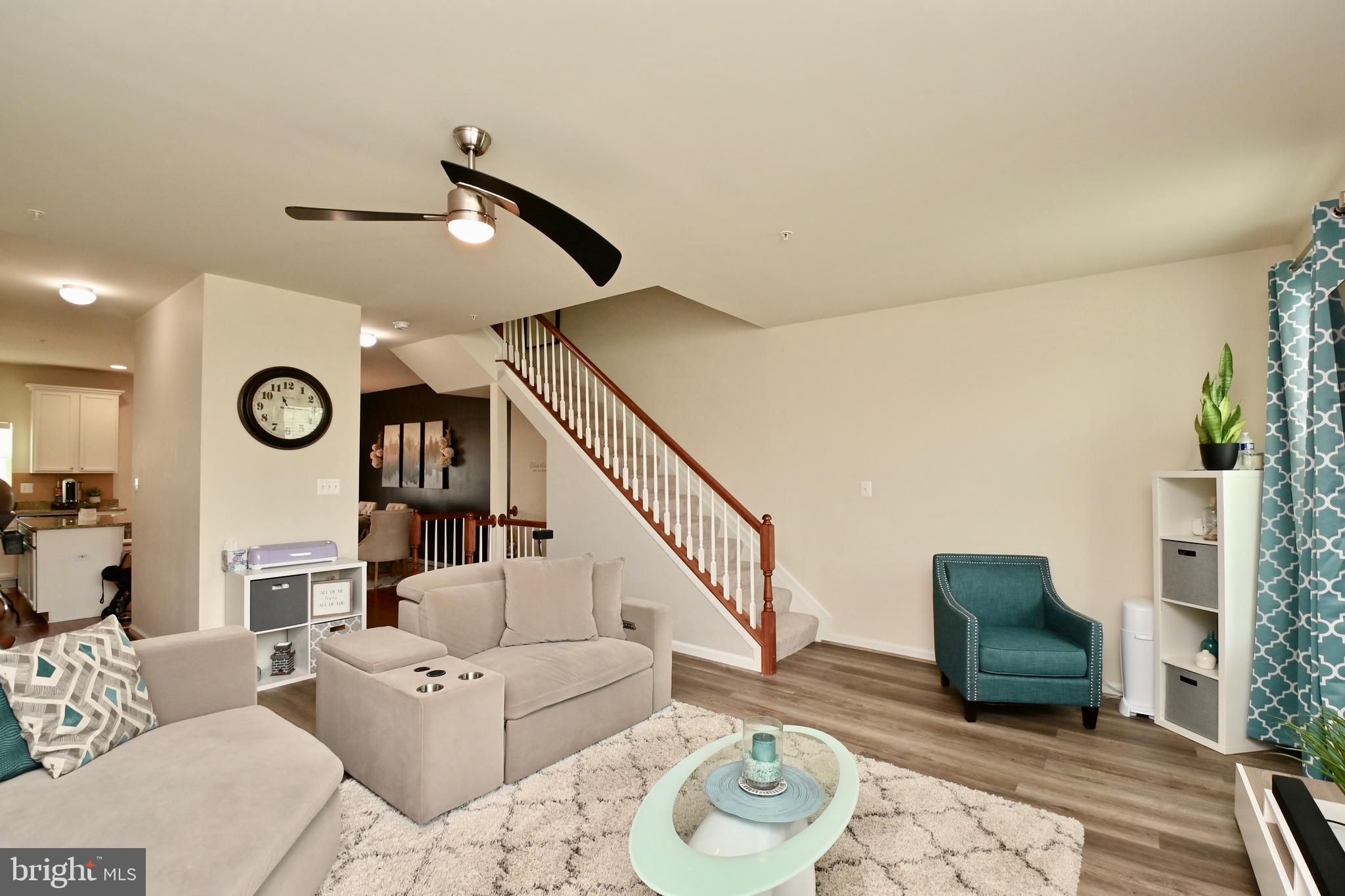 CHELSEA MANOR - Residential