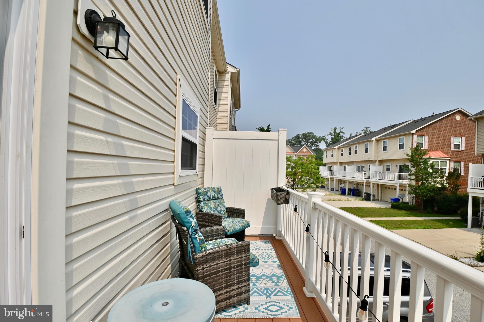 CHELSEA MANOR - Residential