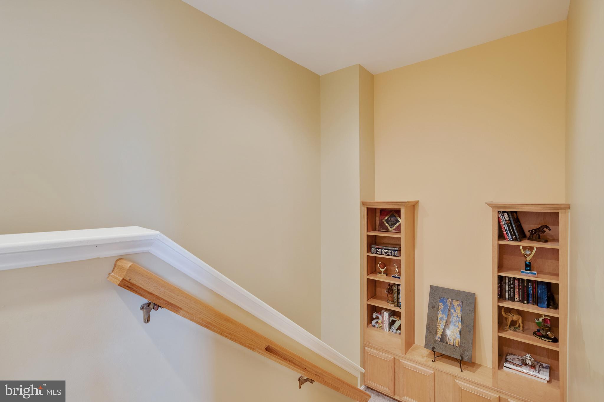 VINT HILL - Residential