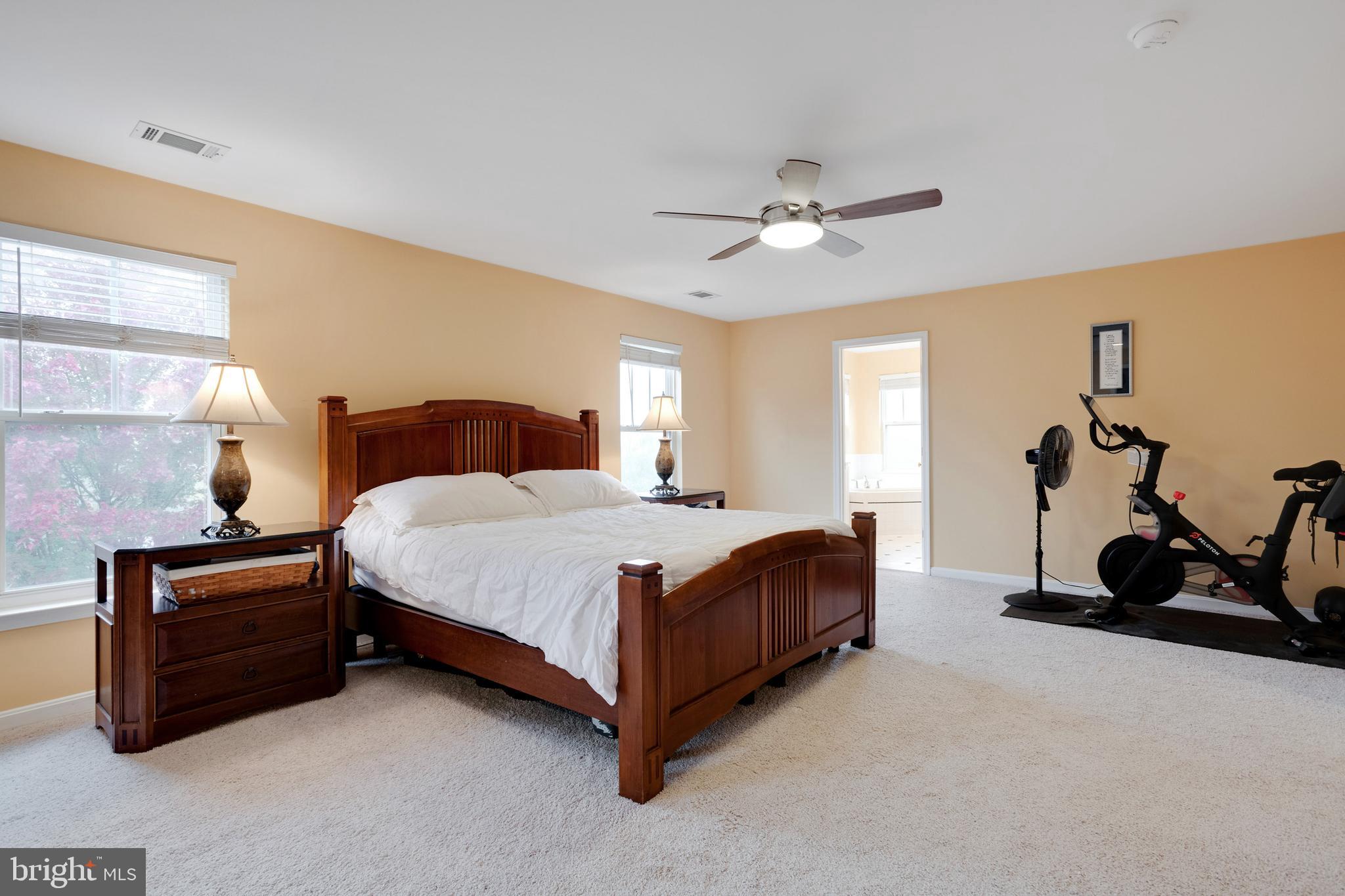 VINT HILL - Residential