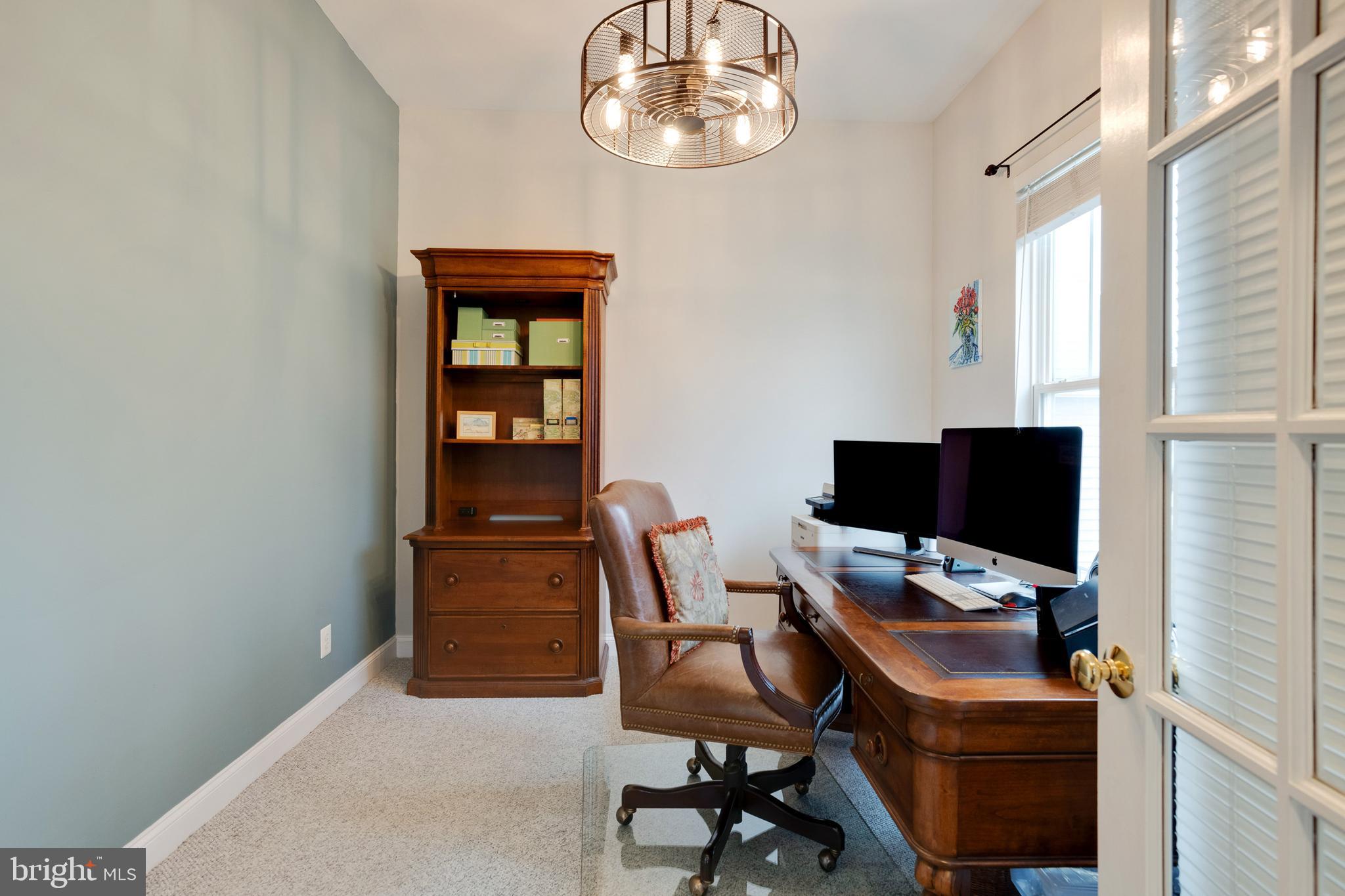 VINT HILL - Residential