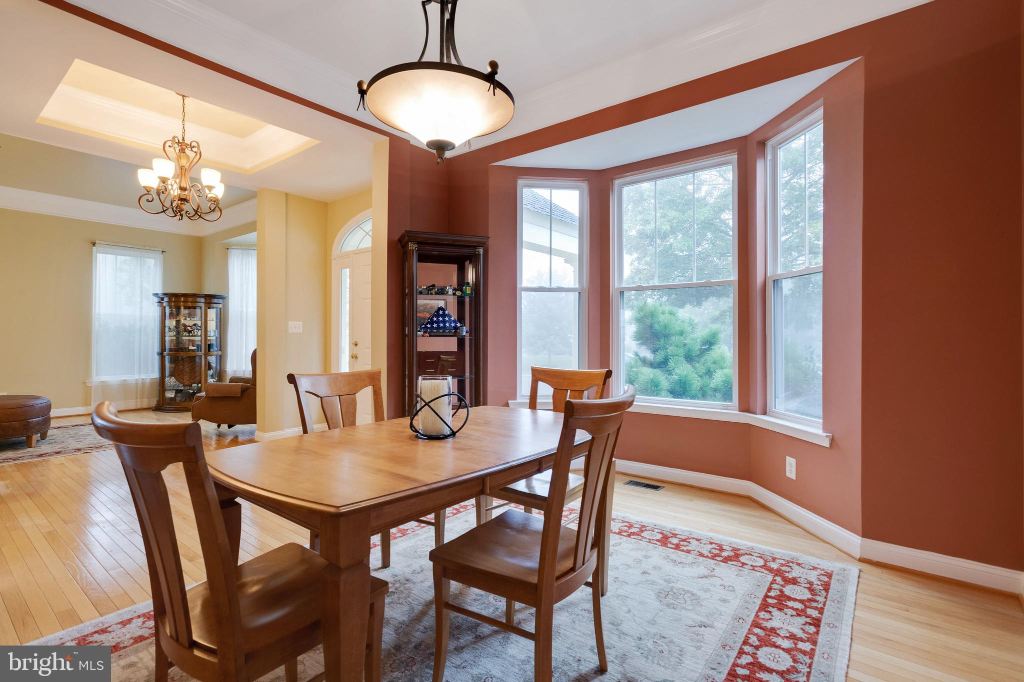 VINT HILL - Residential