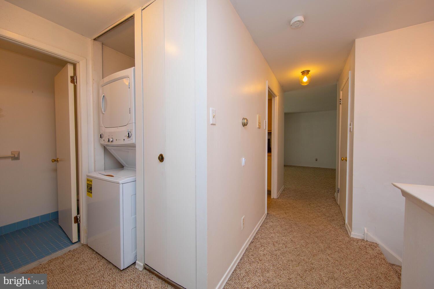 OAK HILL - Residential