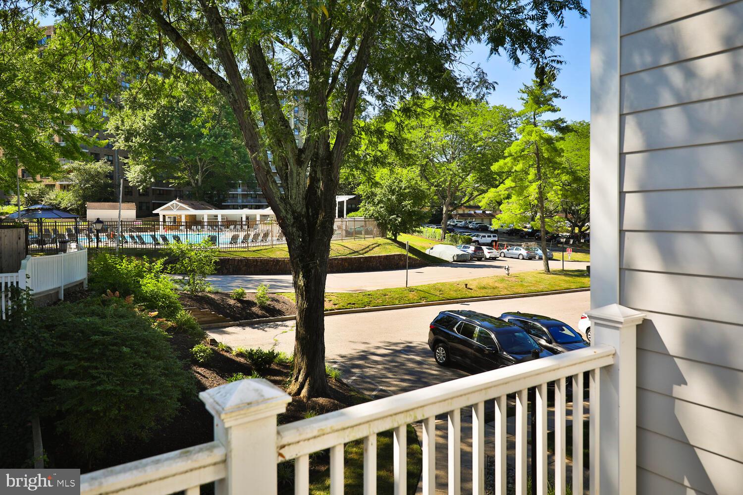 OAK HILL - Residential