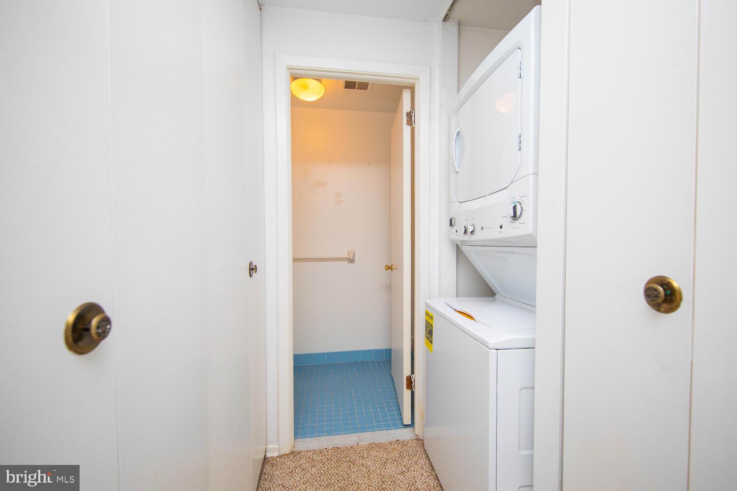 OAK HILL - Residential