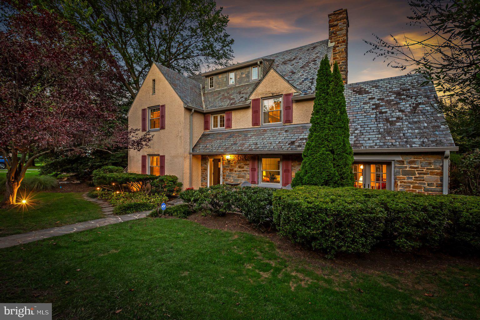 NORTH ROLAND PARK - Residential