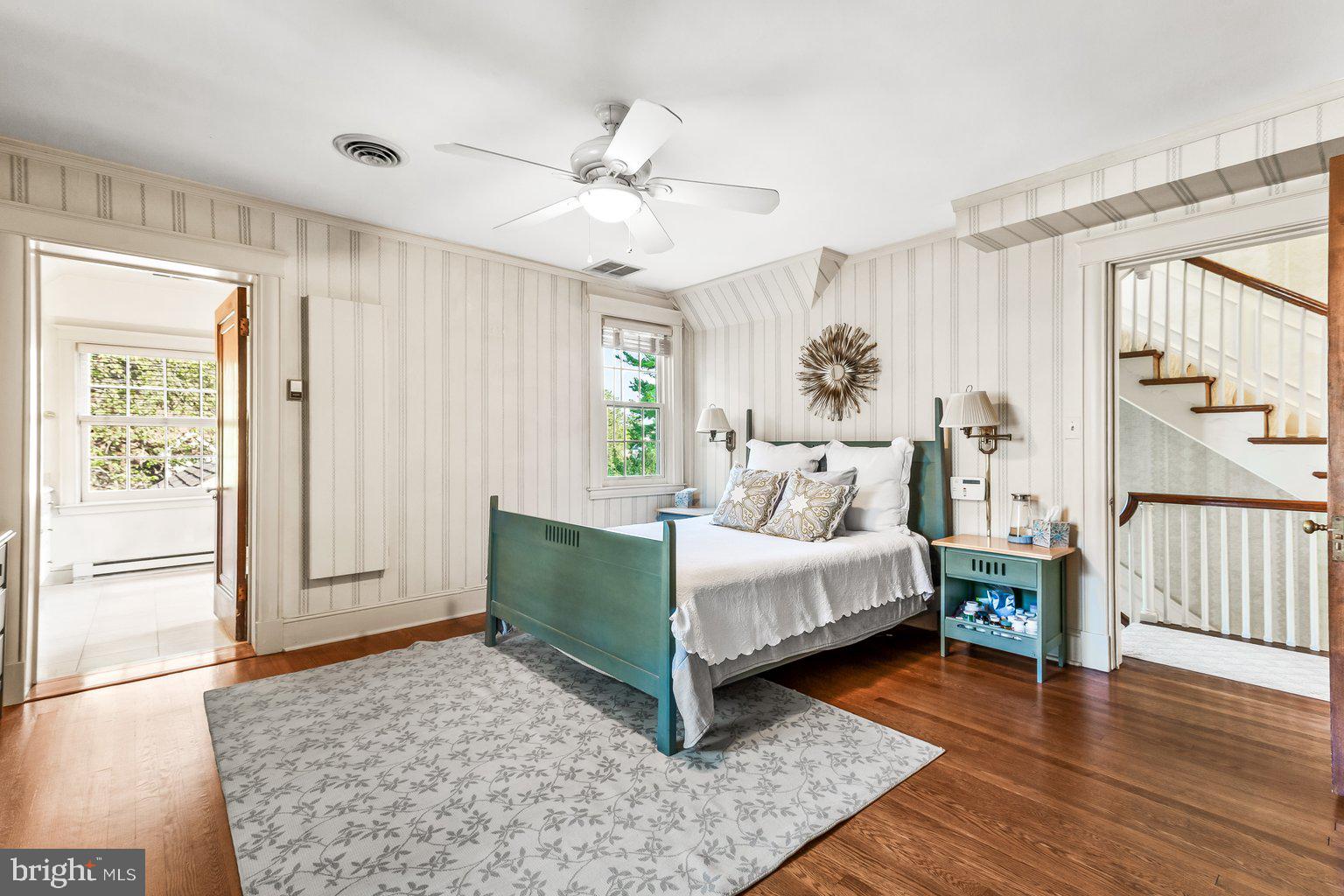 NORTH ROLAND PARK - Residential