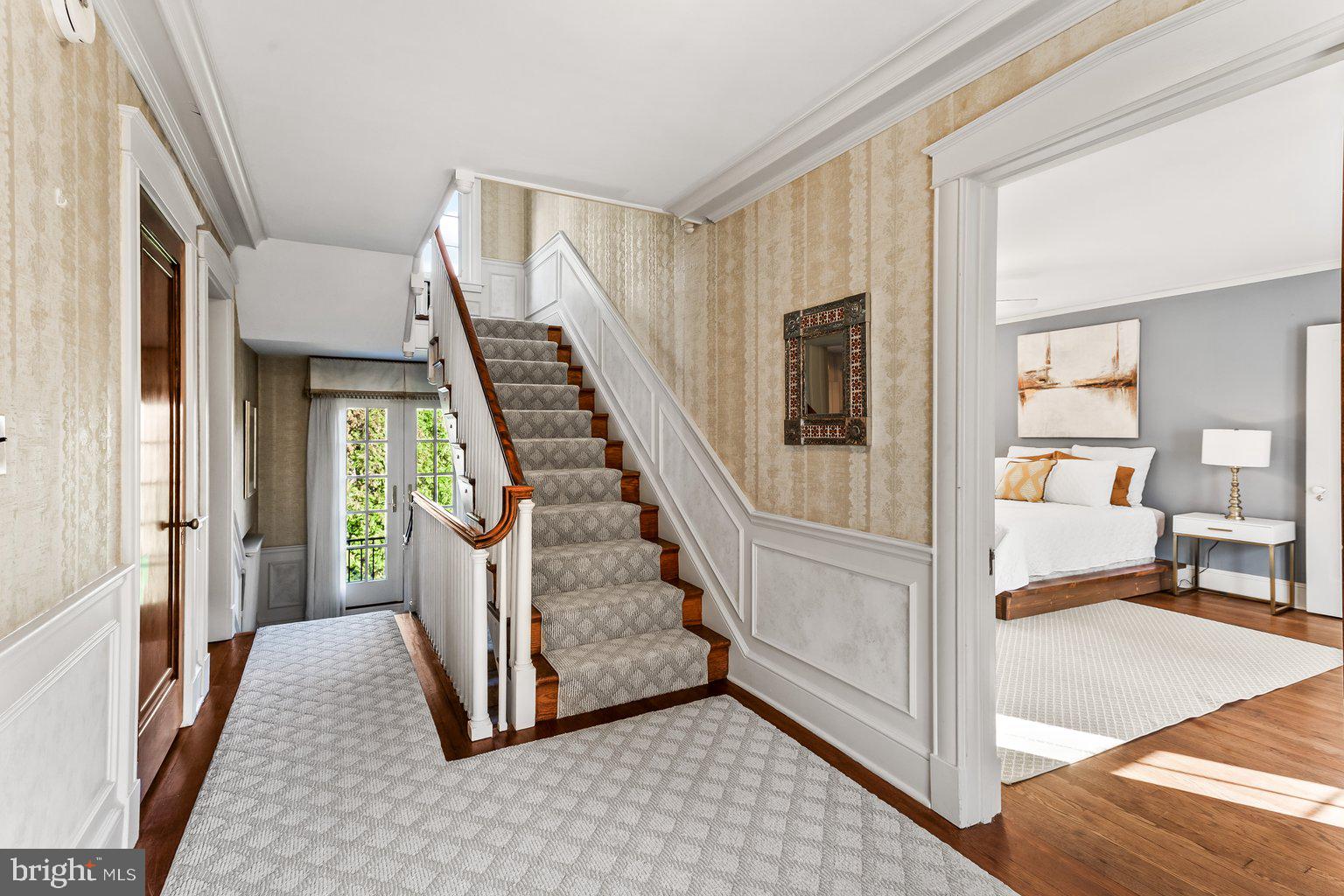 NORTH ROLAND PARK - Residential