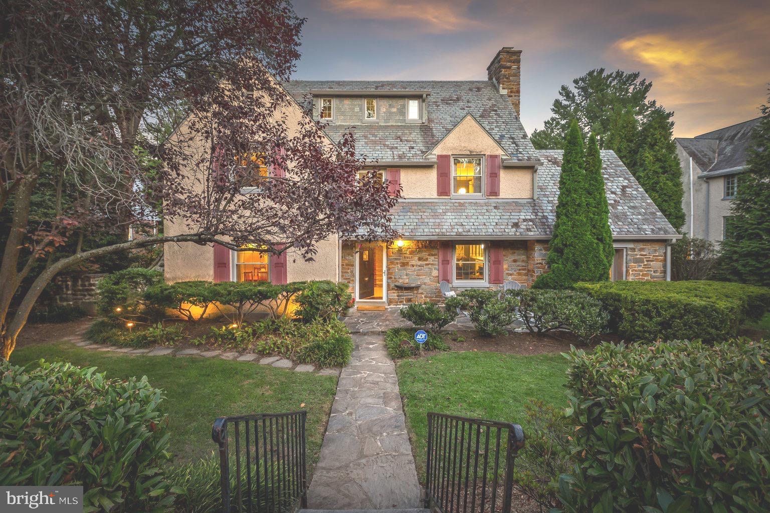 NORTH ROLAND PARK - Residential