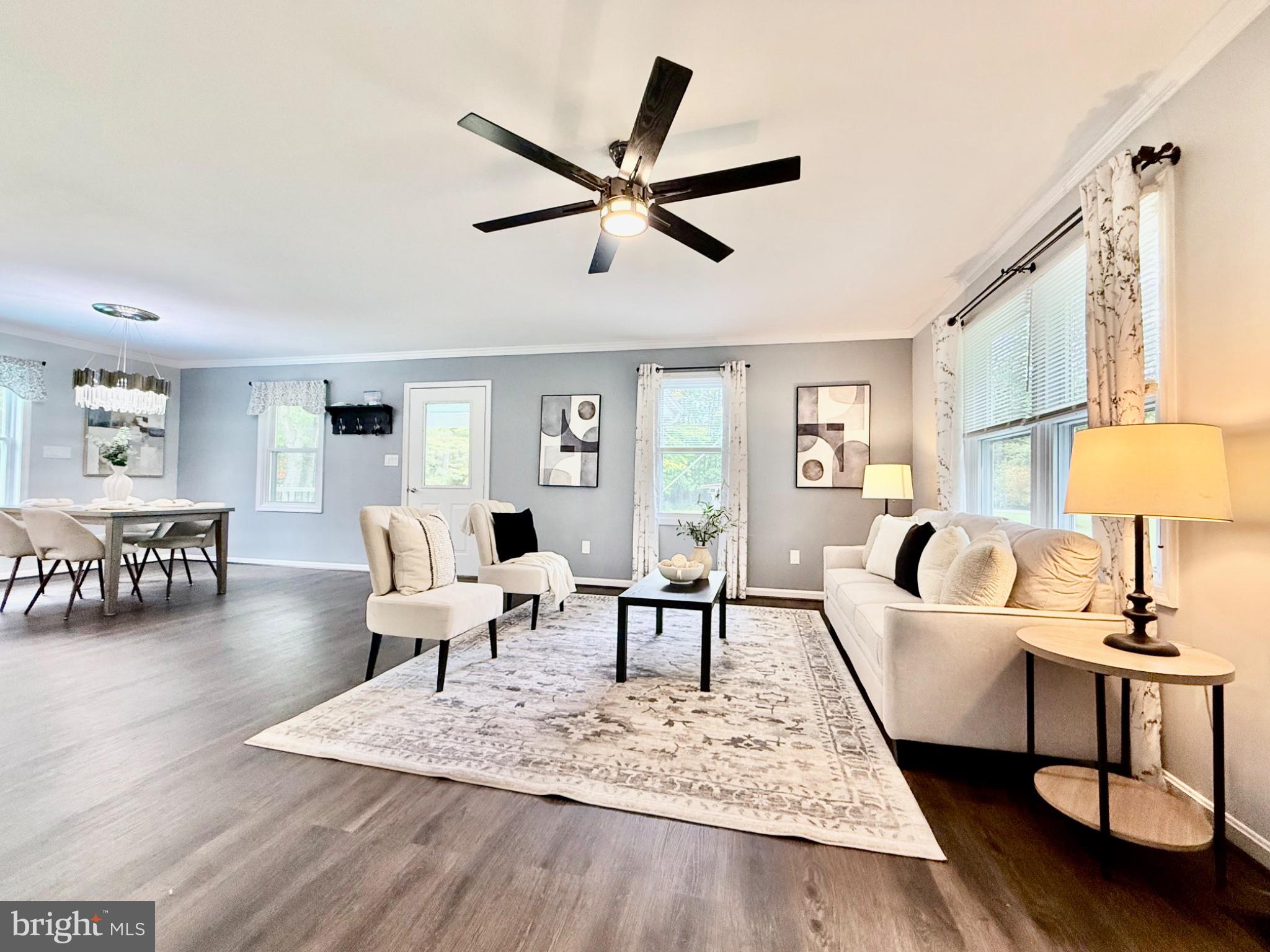 5401 COVE VIEW DRIVE