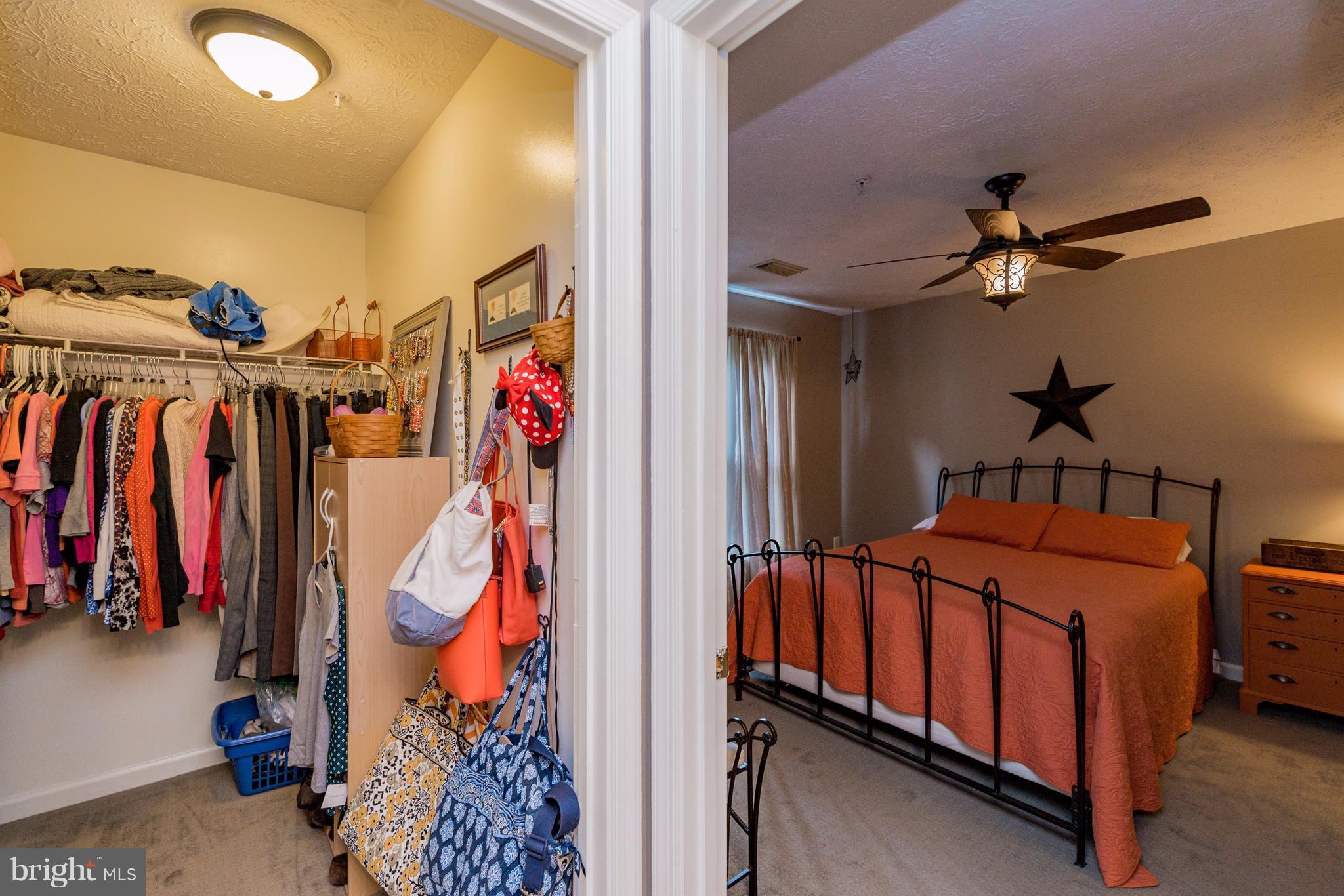 FOX CHASE - Residential