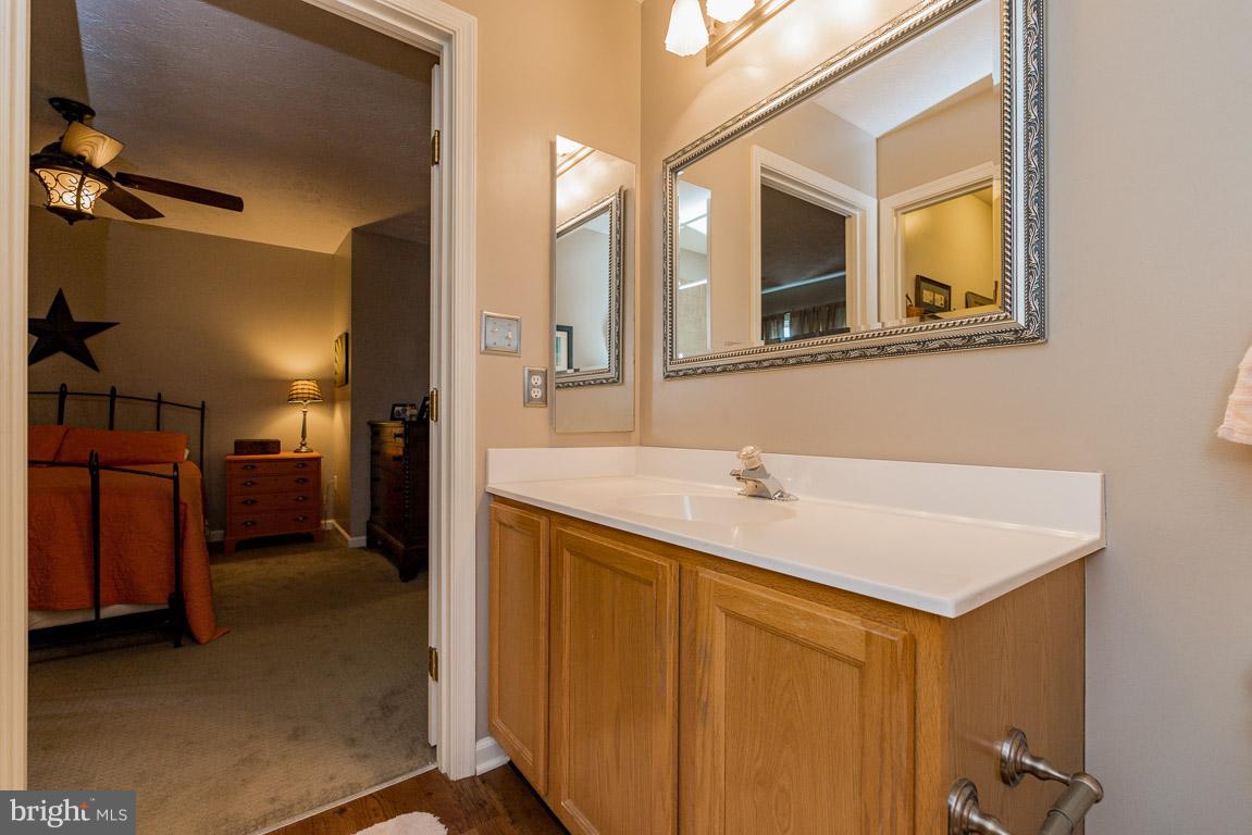 FOX CHASE - Residential