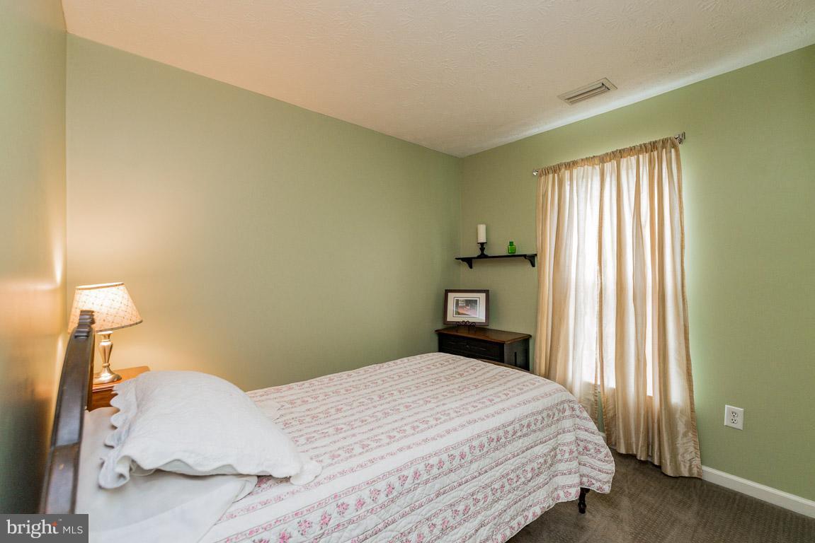 FOX CHASE - Residential