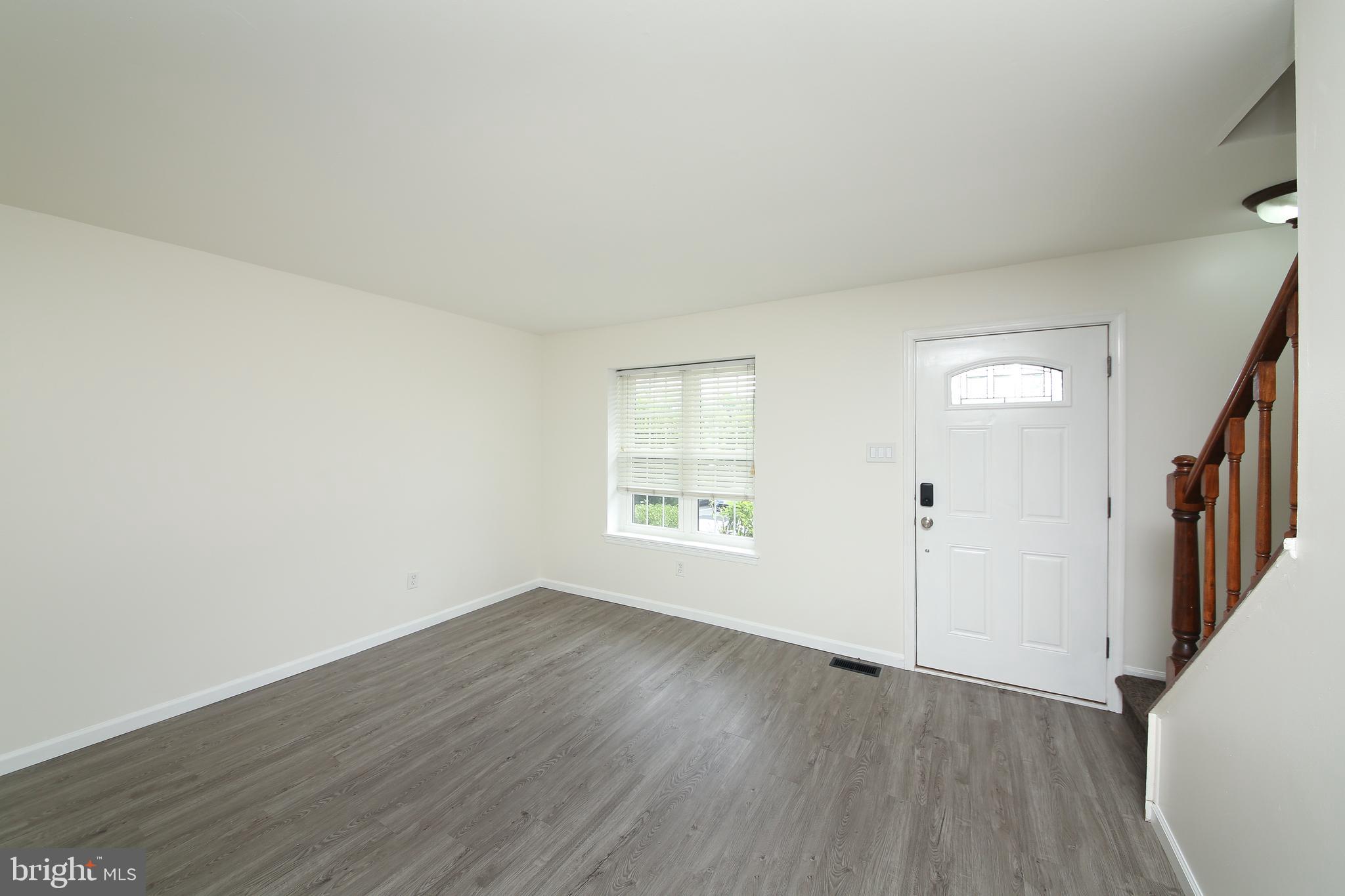 301 MCKEAN COURT