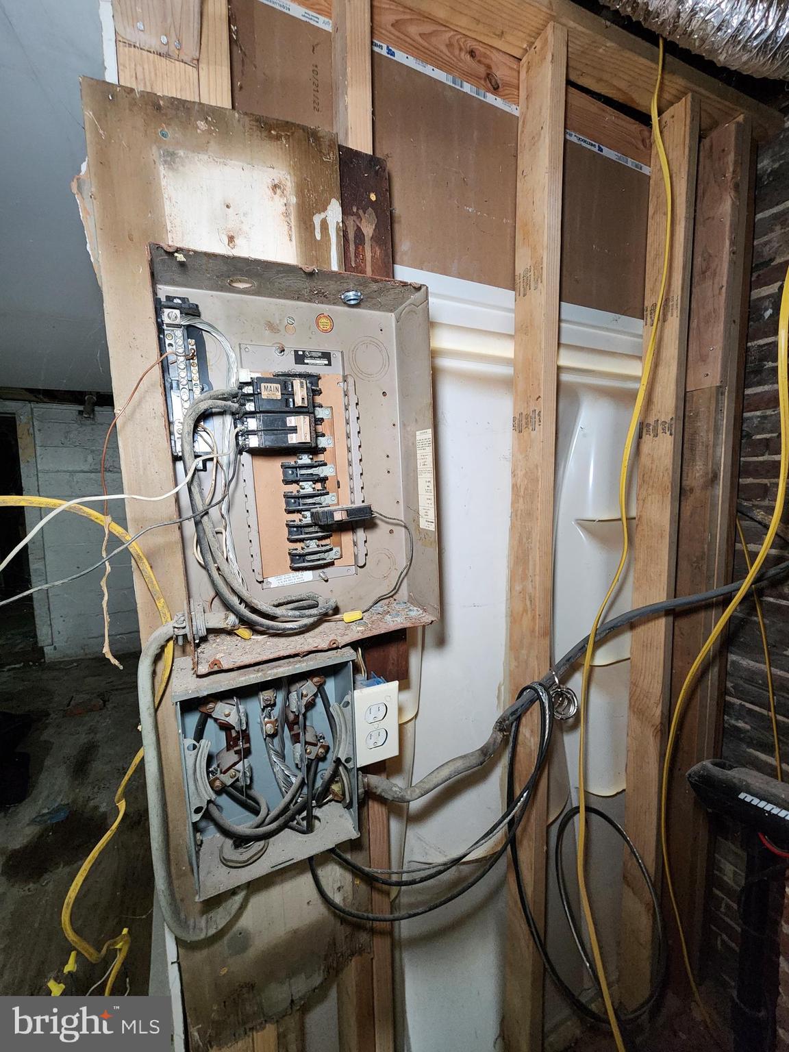 MOUNT CLARE - Residential