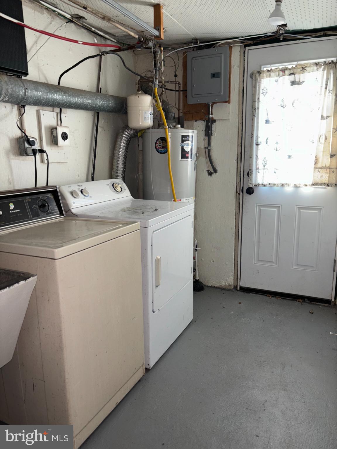 AMBLER - Residential Lease