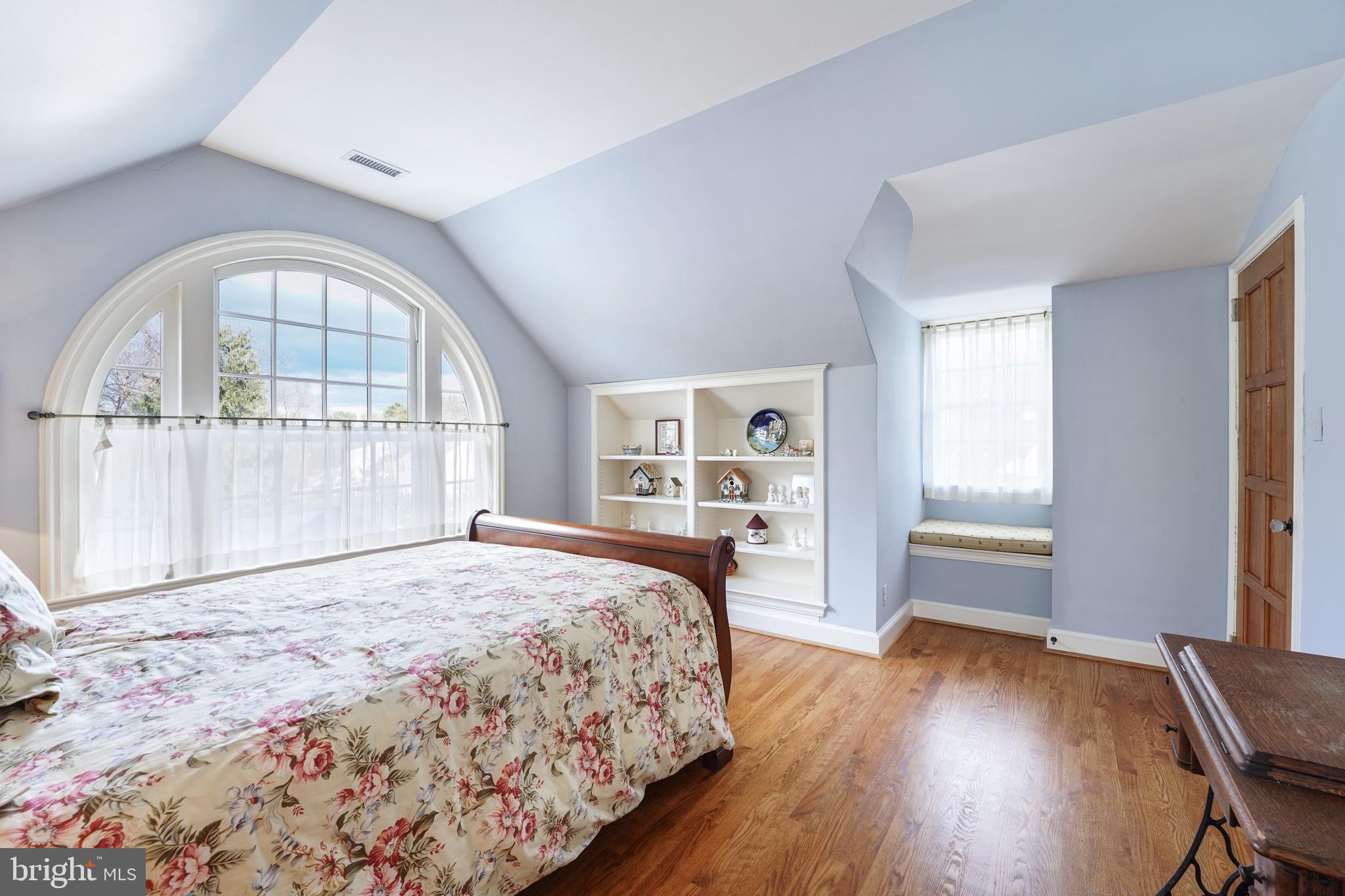 BOWLING GREEN - Residential