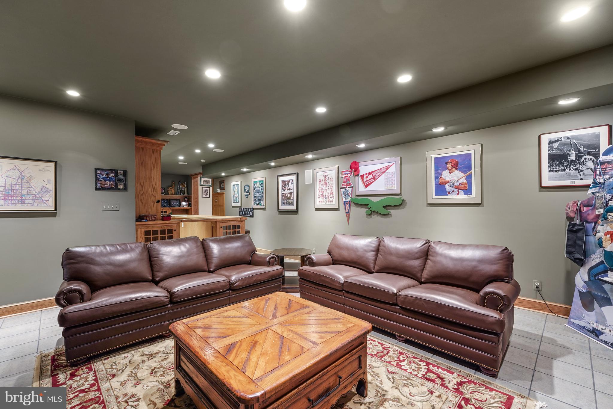 BOWLING GREEN - Residential