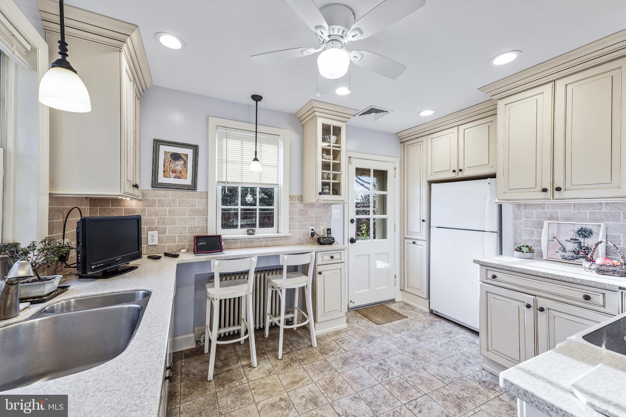 BOWLING GREEN - Residential