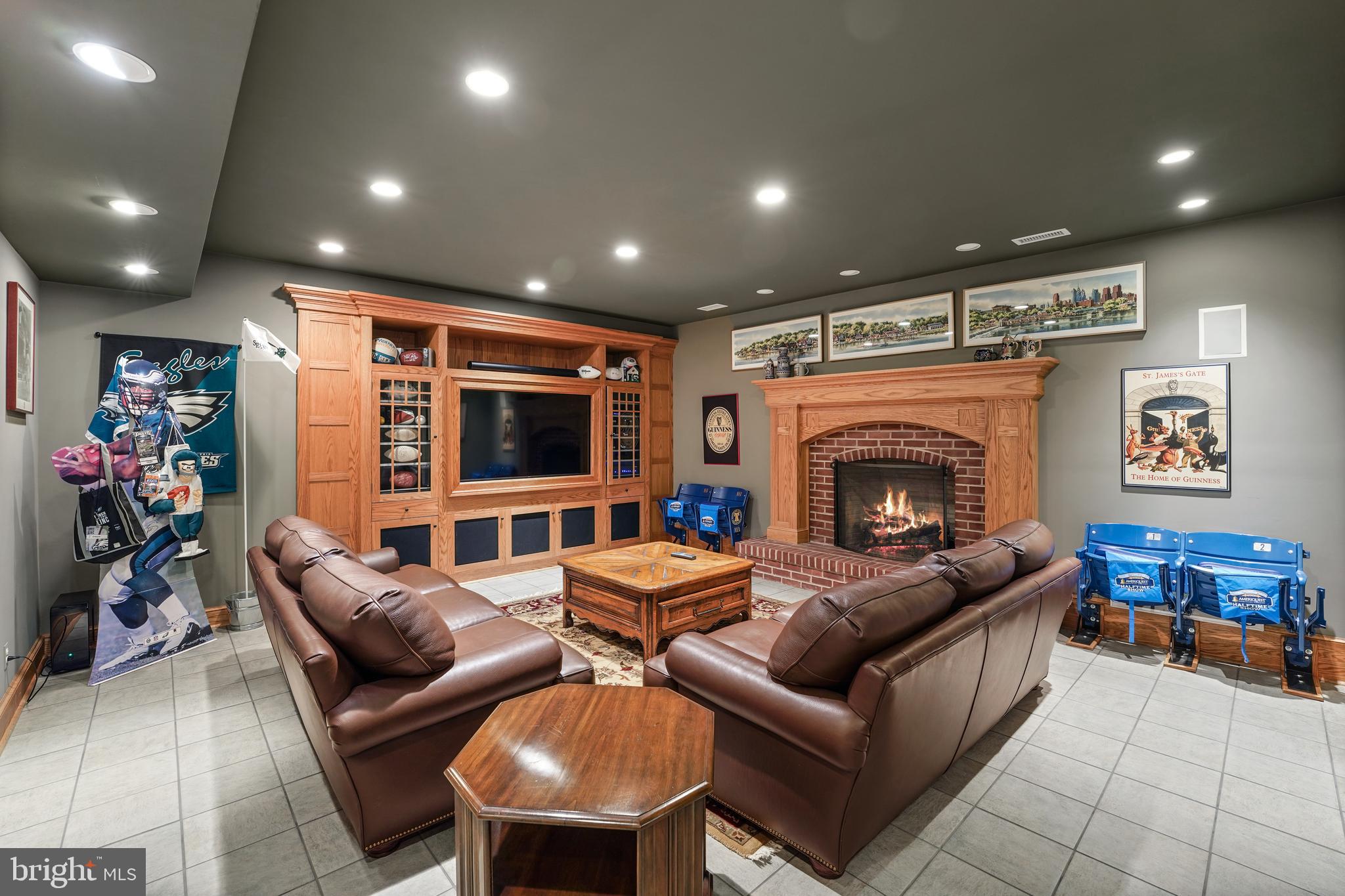 BOWLING GREEN - Residential