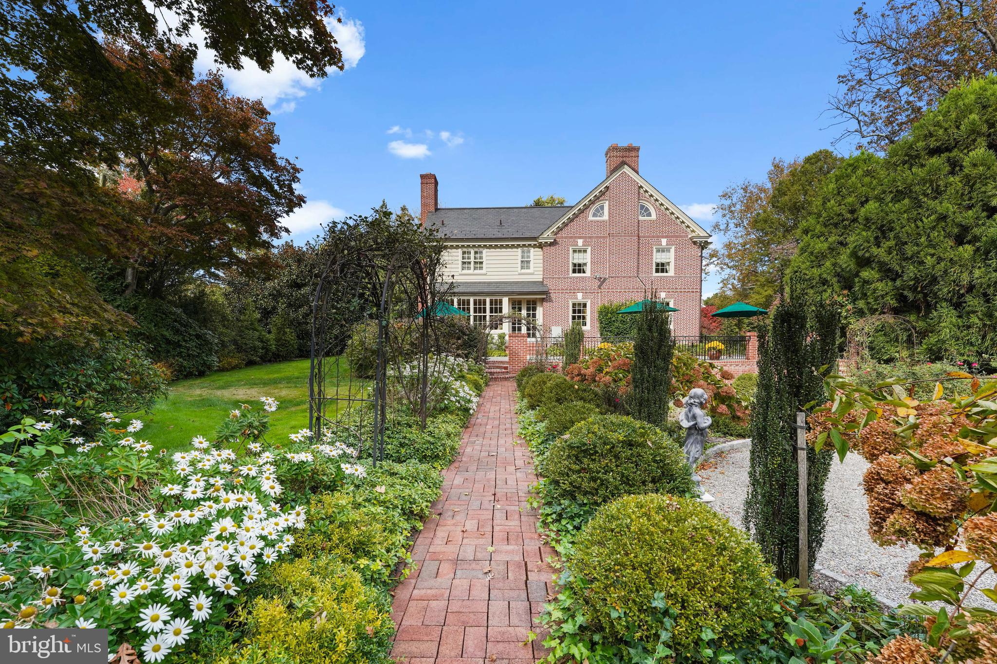 BOWLING GREEN - Residential