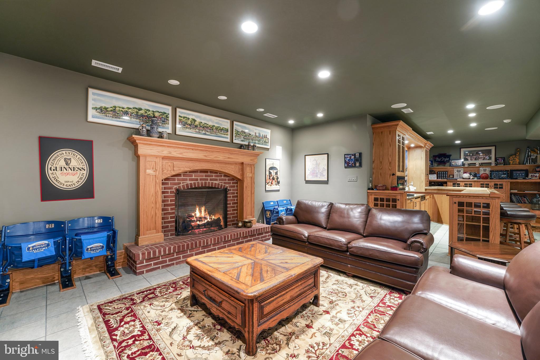 BOWLING GREEN - Residential