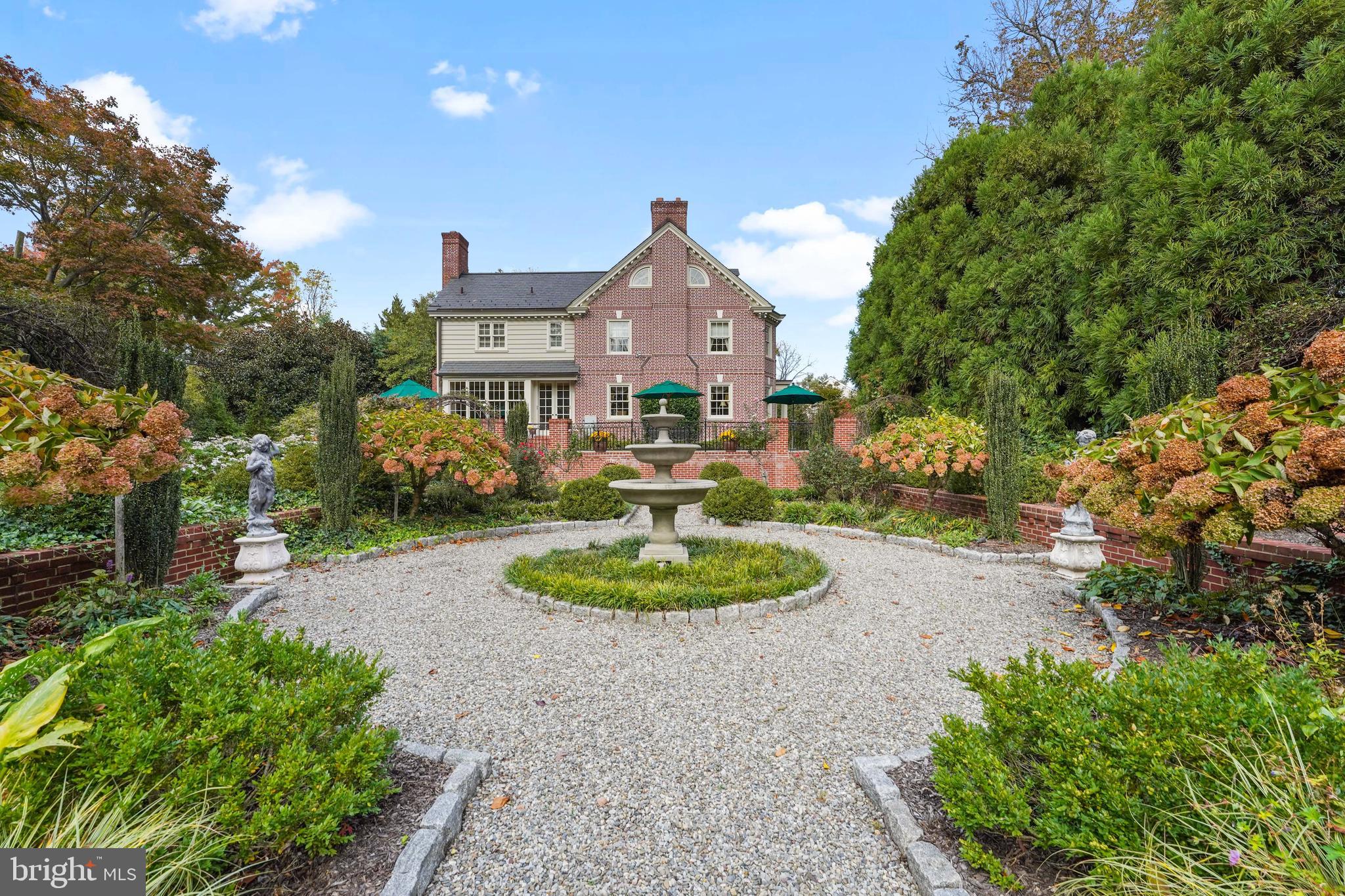 BOWLING GREEN - Residential