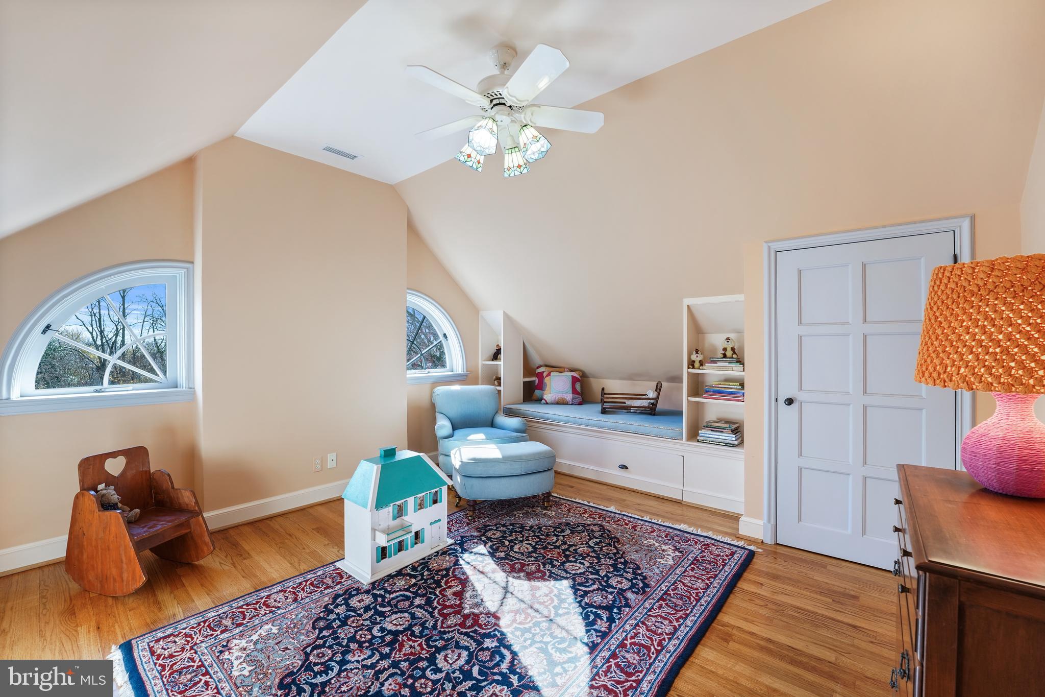 BOWLING GREEN - Residential