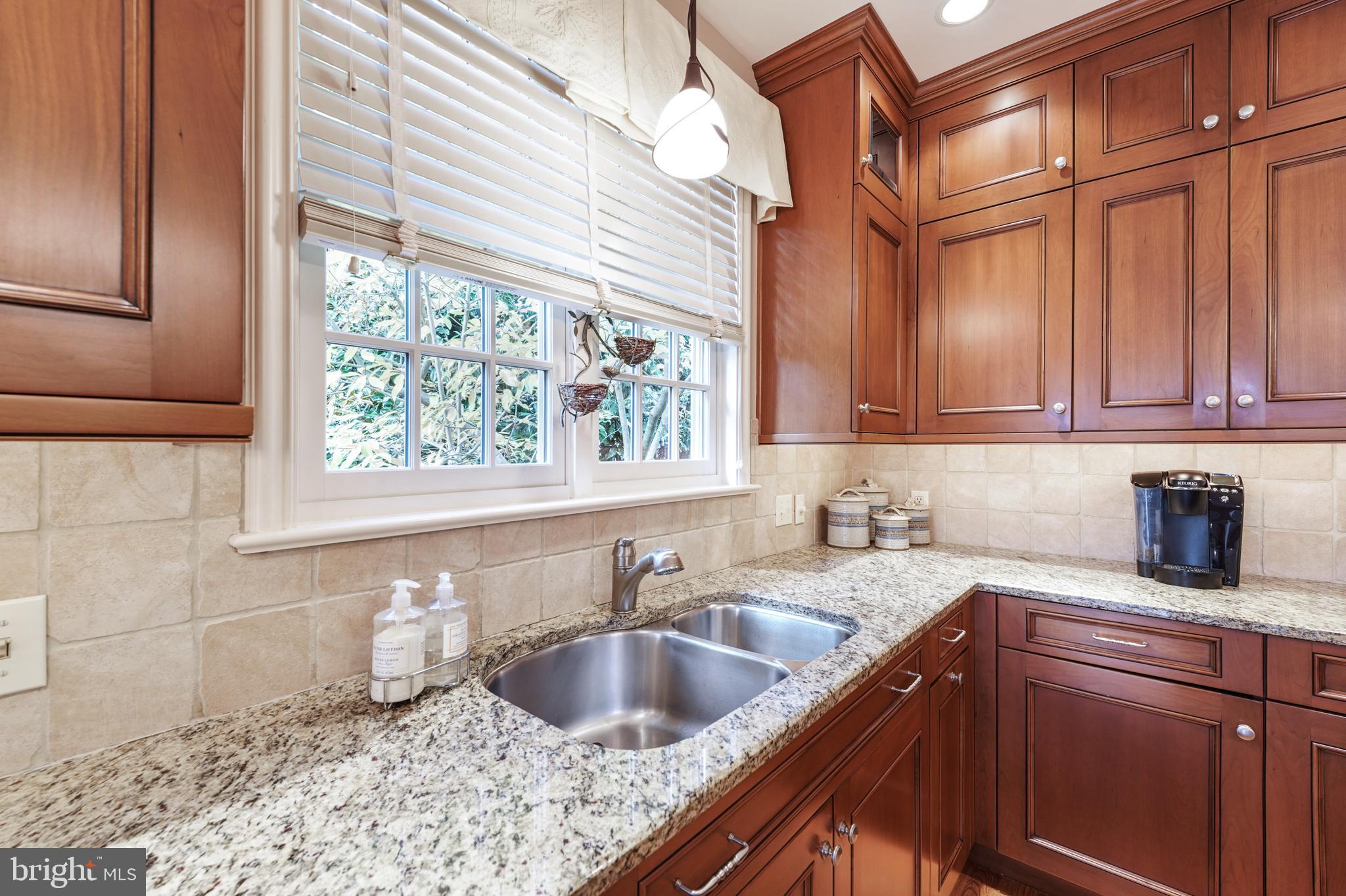 BOWLING GREEN - Residential