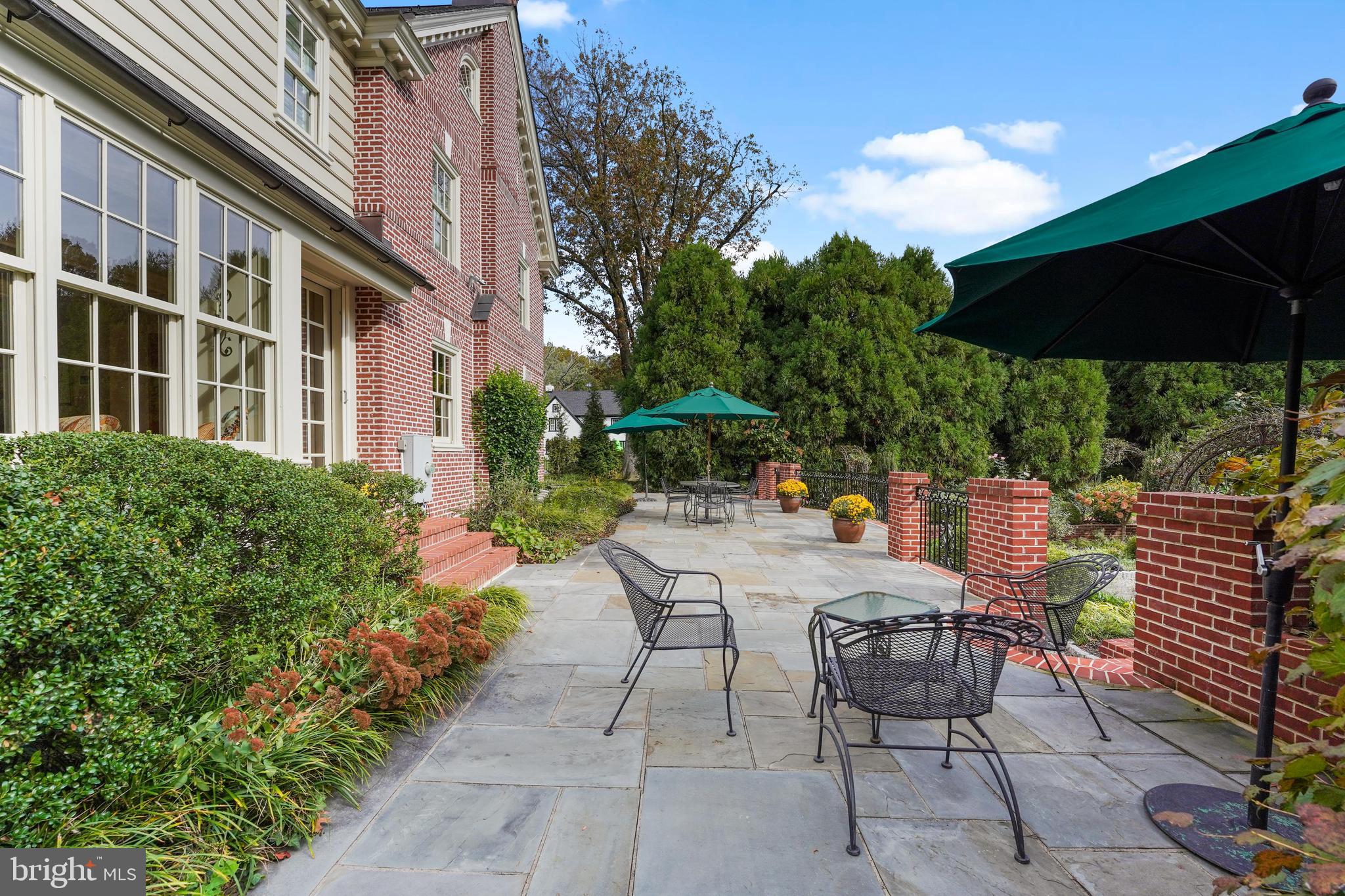 BOWLING GREEN - Residential