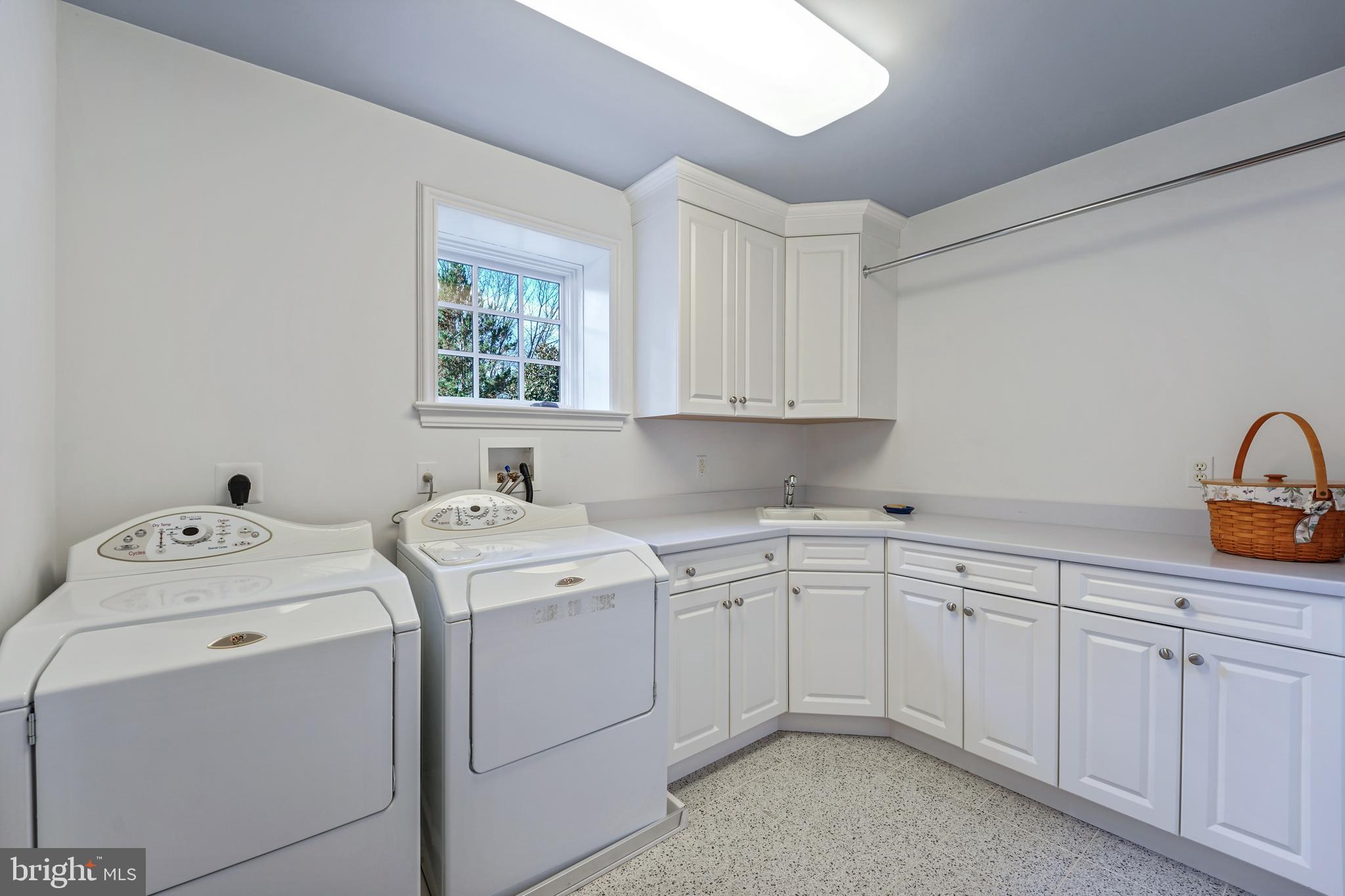 BOWLING GREEN - Residential