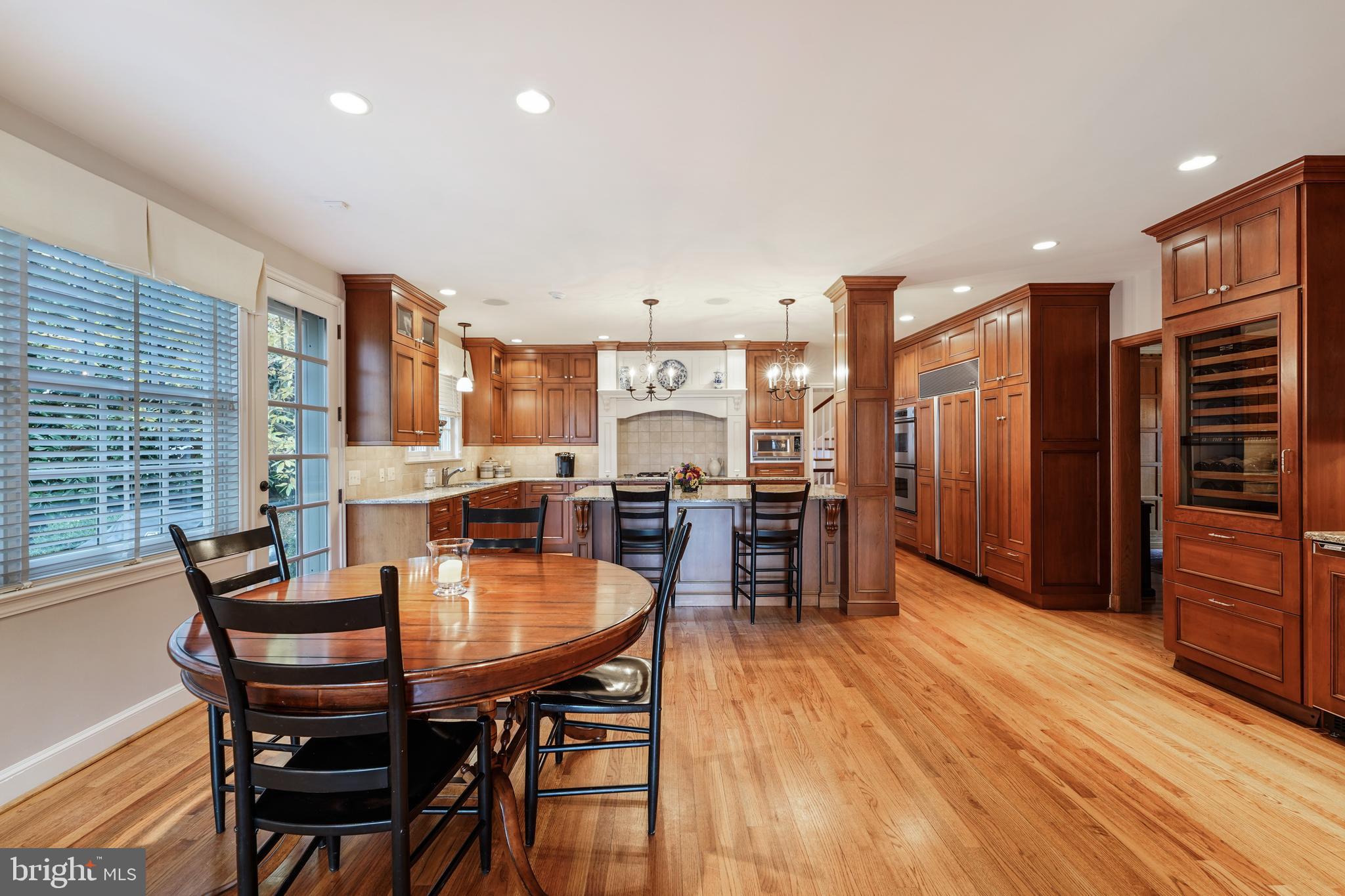 BOWLING GREEN - Residential