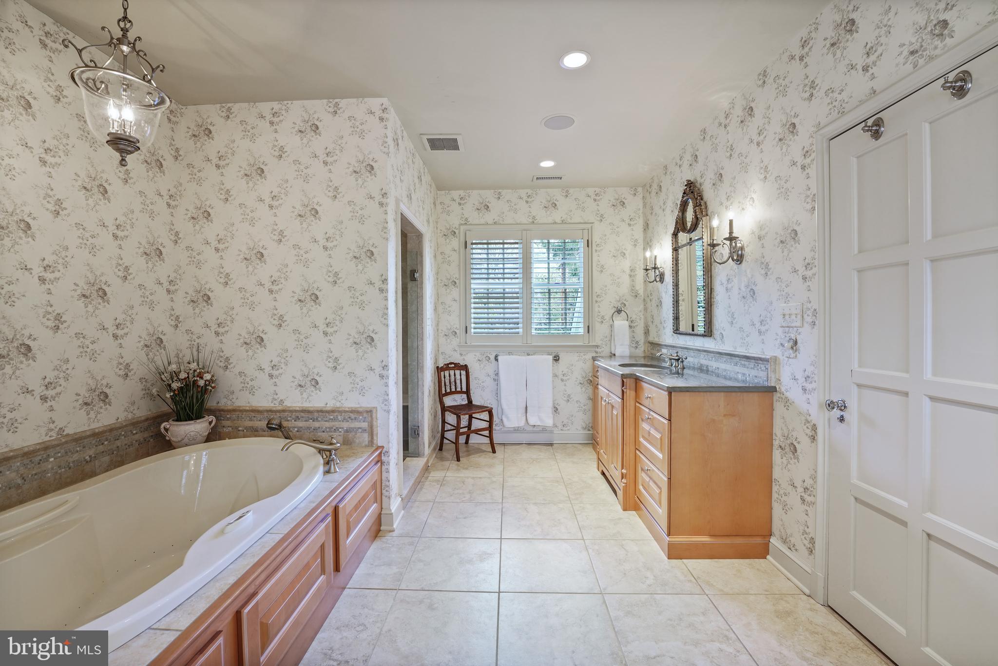 BOWLING GREEN - Residential