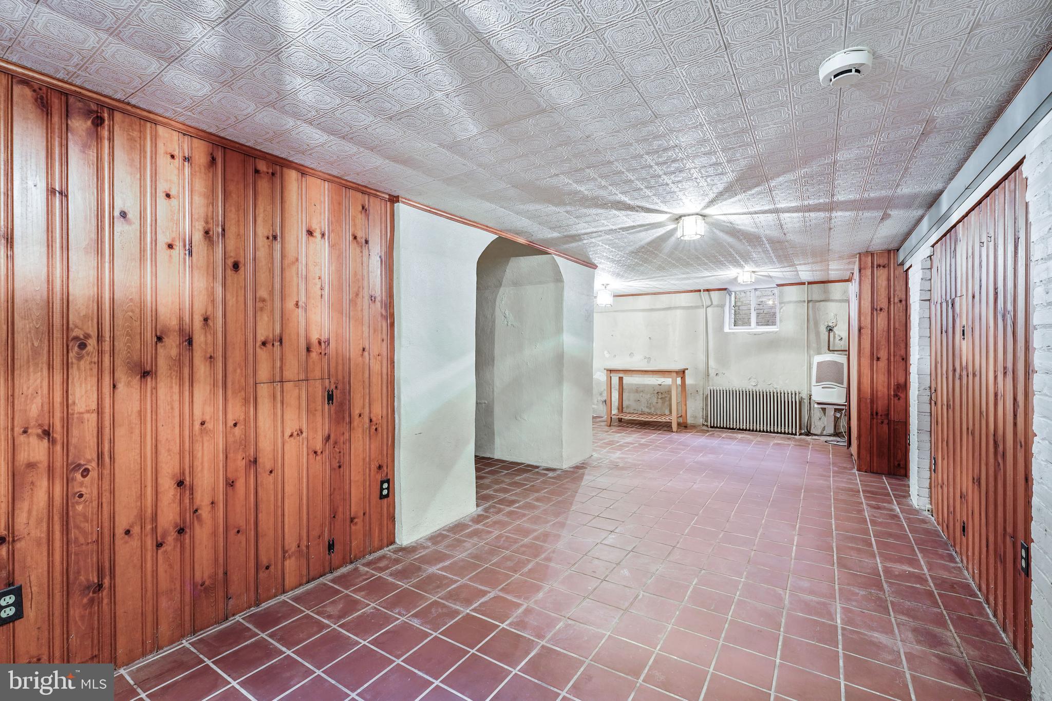 BOWLING GREEN - Residential