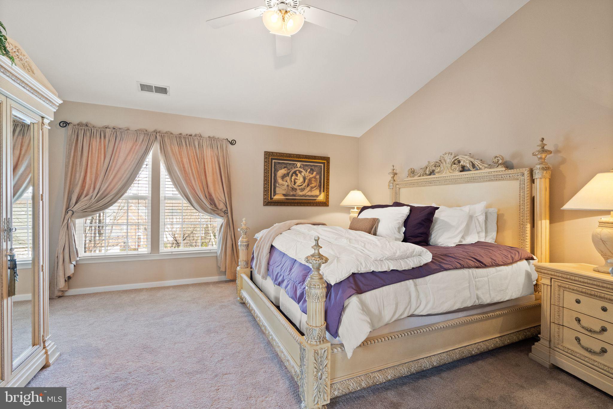 VIRGINIA OAKS - Residential