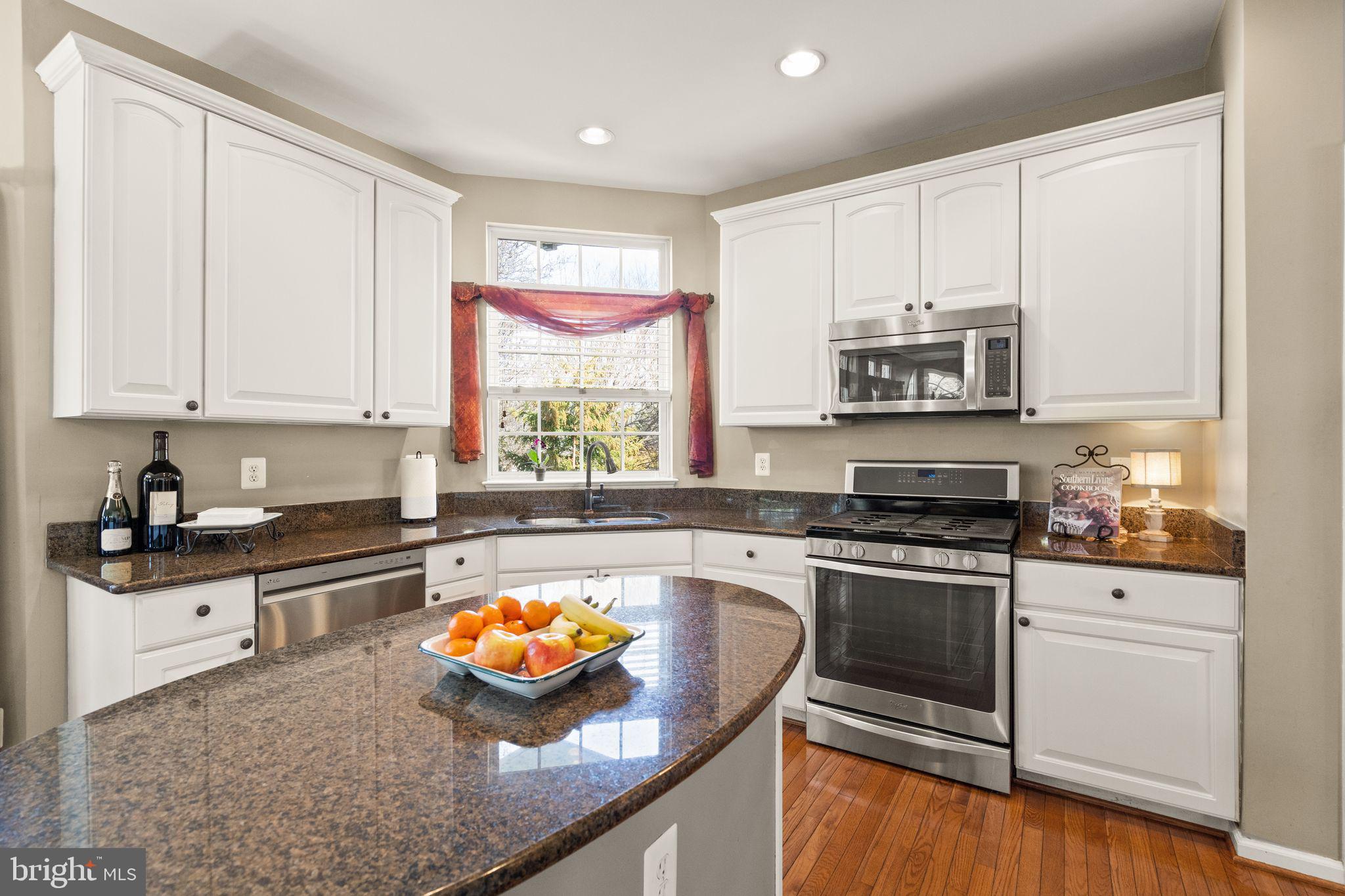 VIRGINIA OAKS - Residential