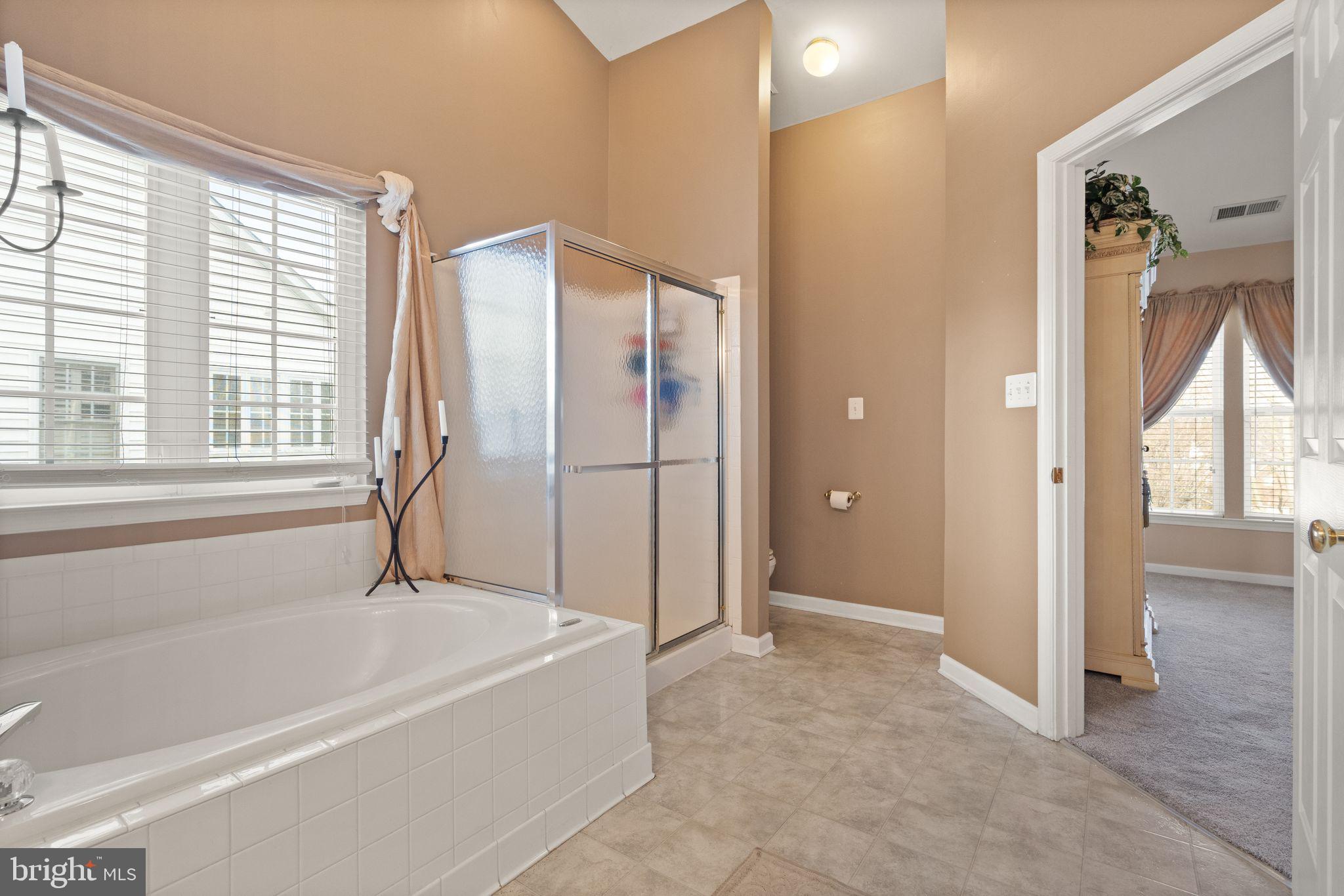 VIRGINIA OAKS - Residential