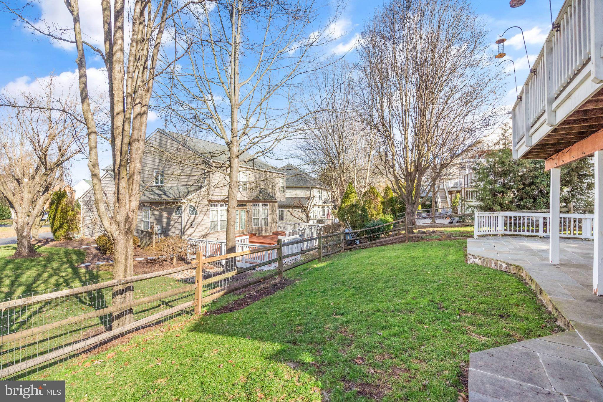 VIRGINIA OAKS - Residential