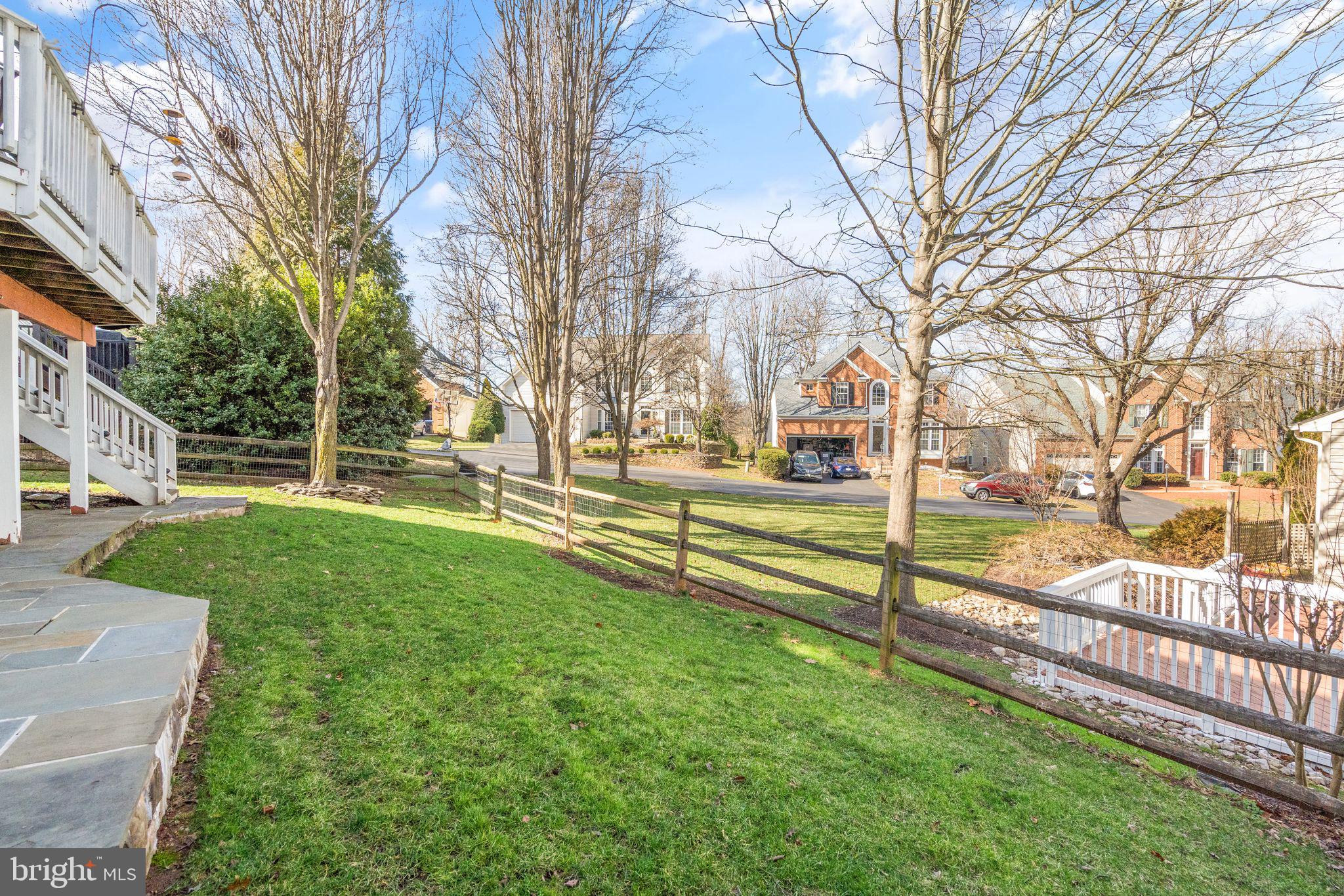 VIRGINIA OAKS - Residential